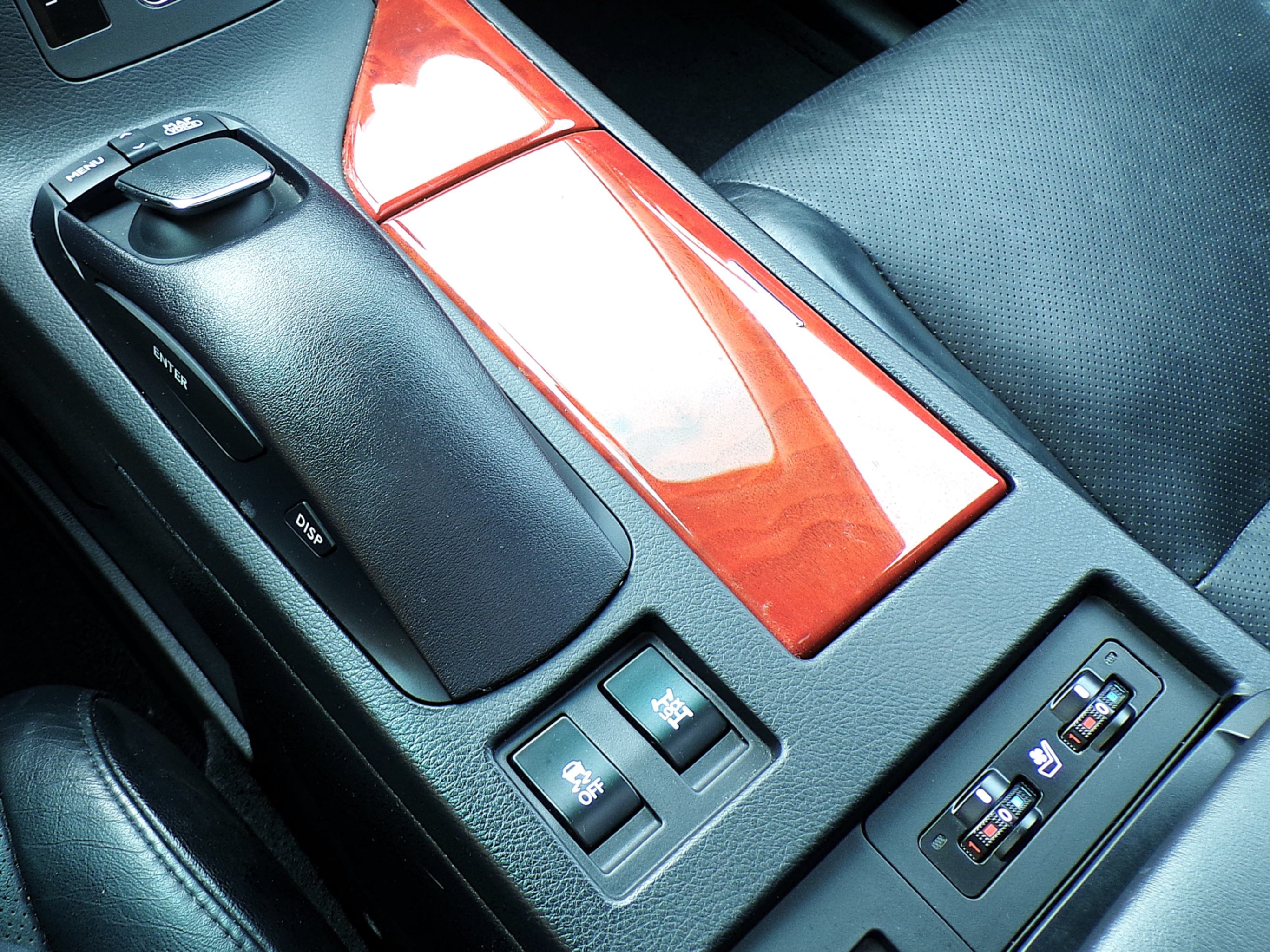 /autogallery/2011-Lexus-RX350-8830599518665401.jpg