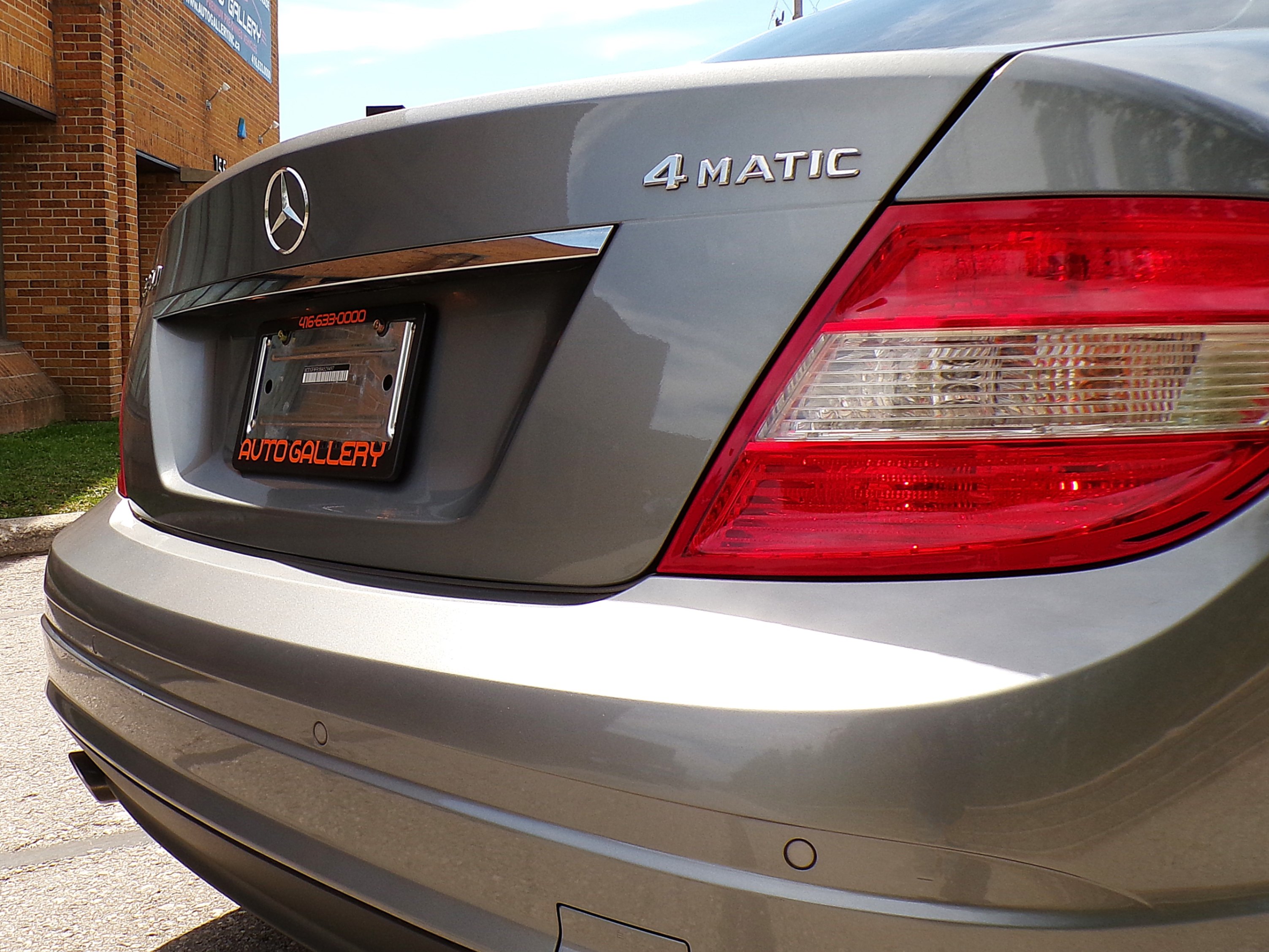 /autogallery/2011-Mercedes-Benz-C-Class-13827770188177246.jpg