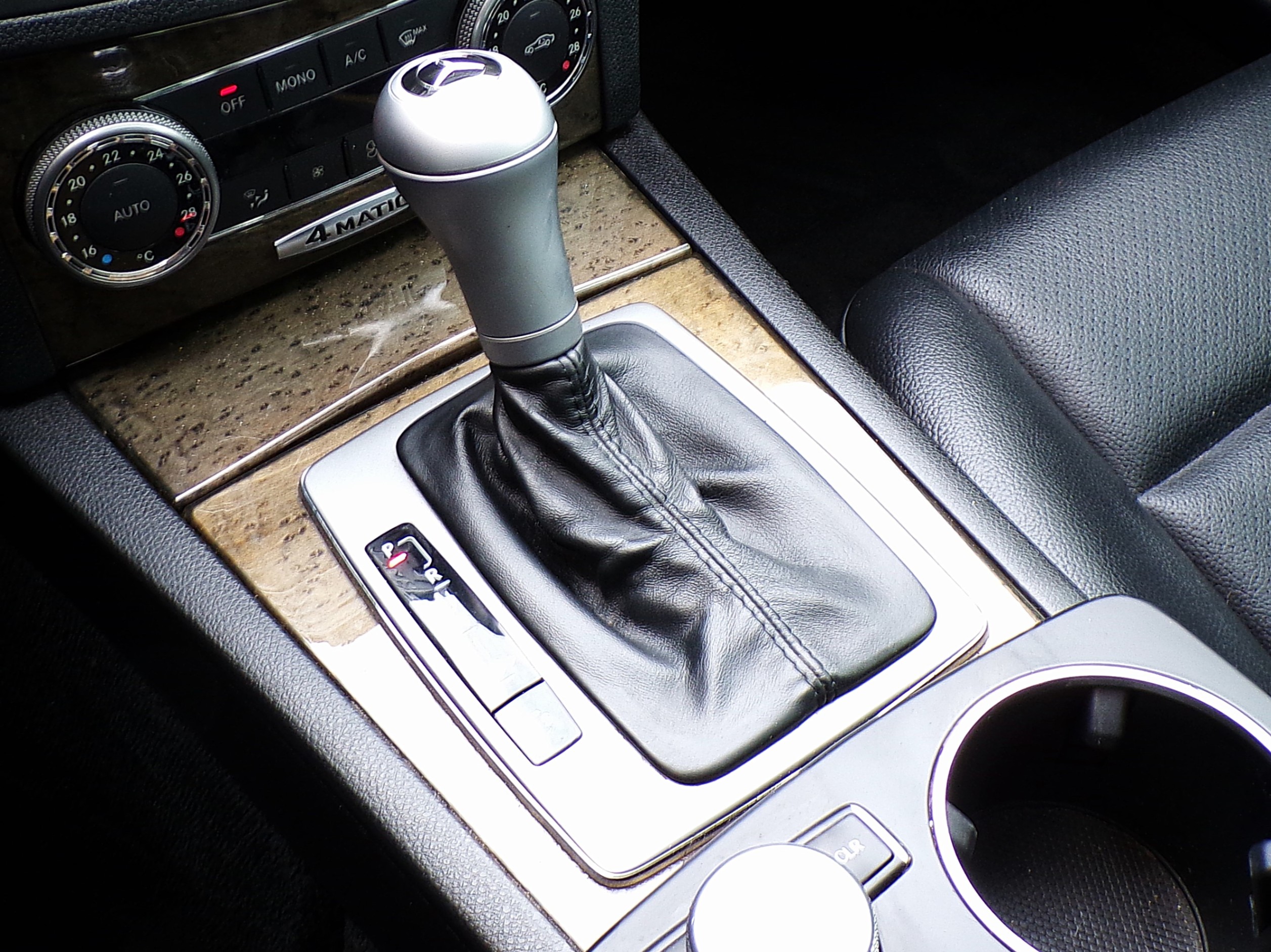 /autogallery/2011-Mercedes-Benz-C-Class-5438319554127542.jpg