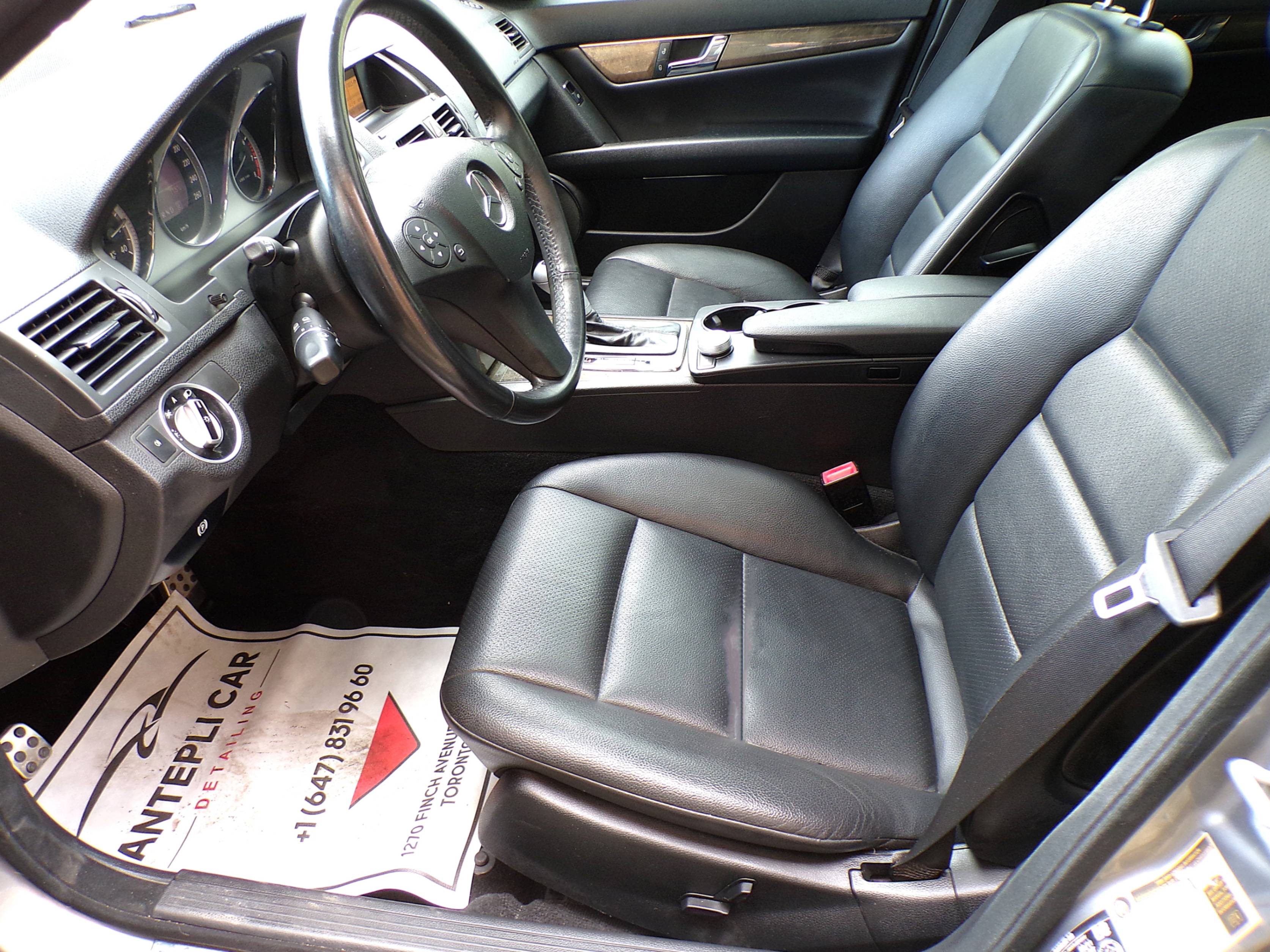 /autogallery/2011-Mercedes-Benz-C-Class-5584158199977836.jpg