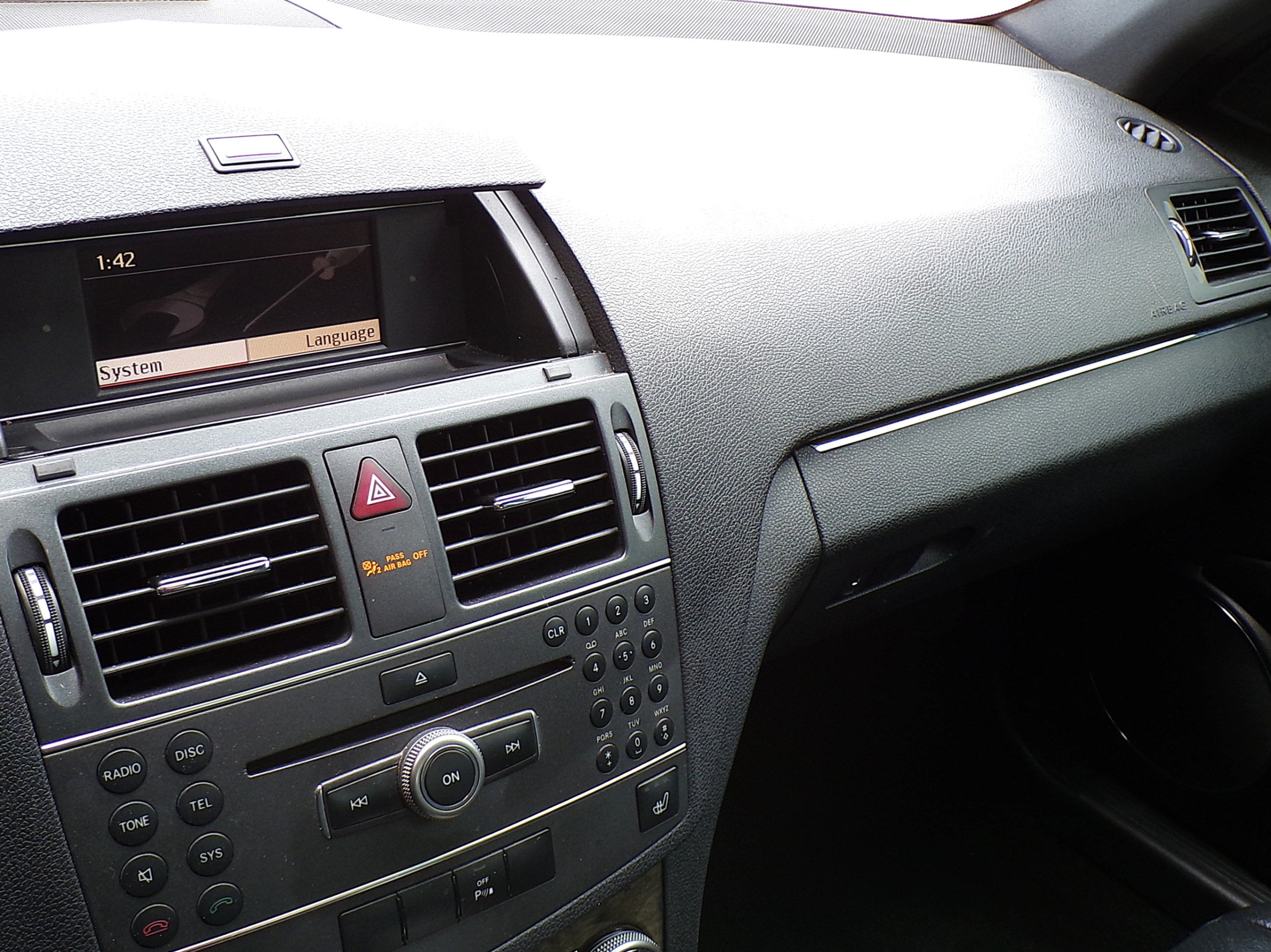 /autogallery/2011-Mercedes-Benz-C-Class-657264694929852.jpg