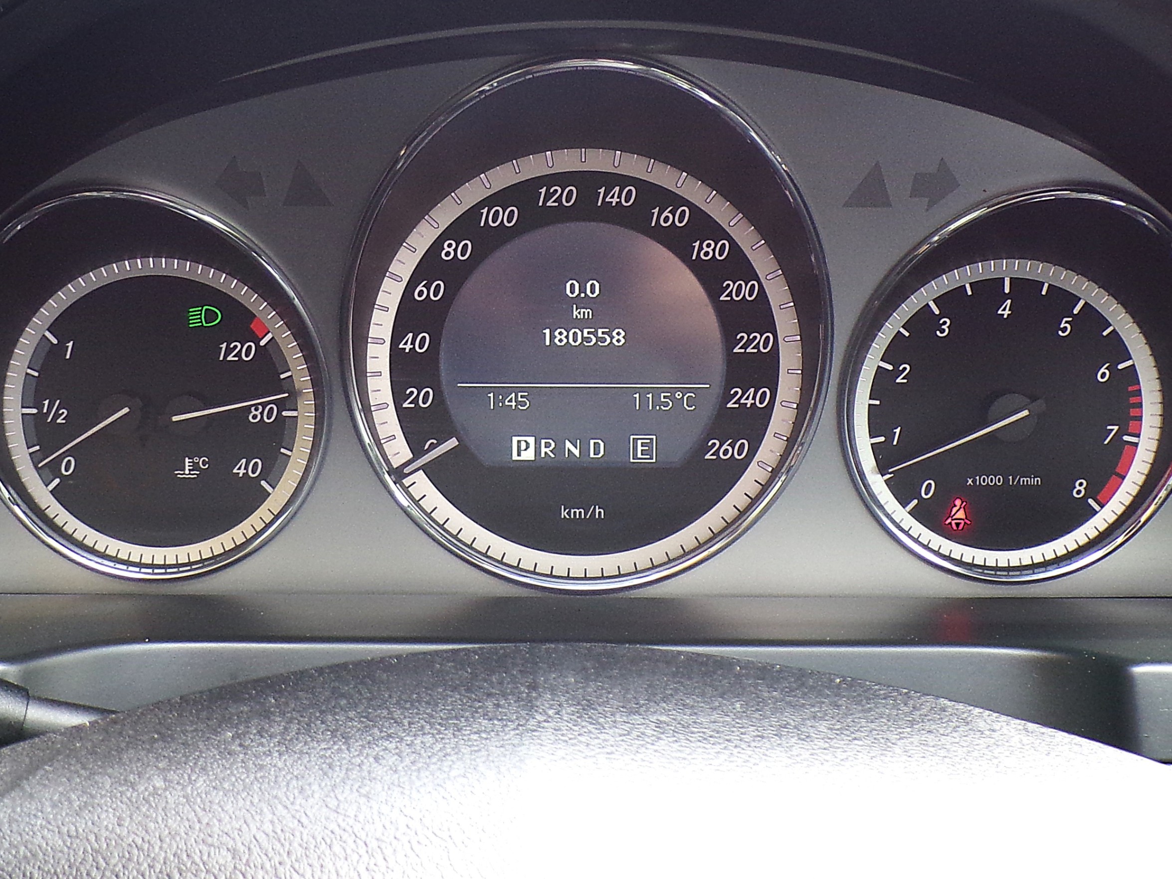 /autogallery/2011-Mercedes-Benz-C-Class-9502287715030746.jpg