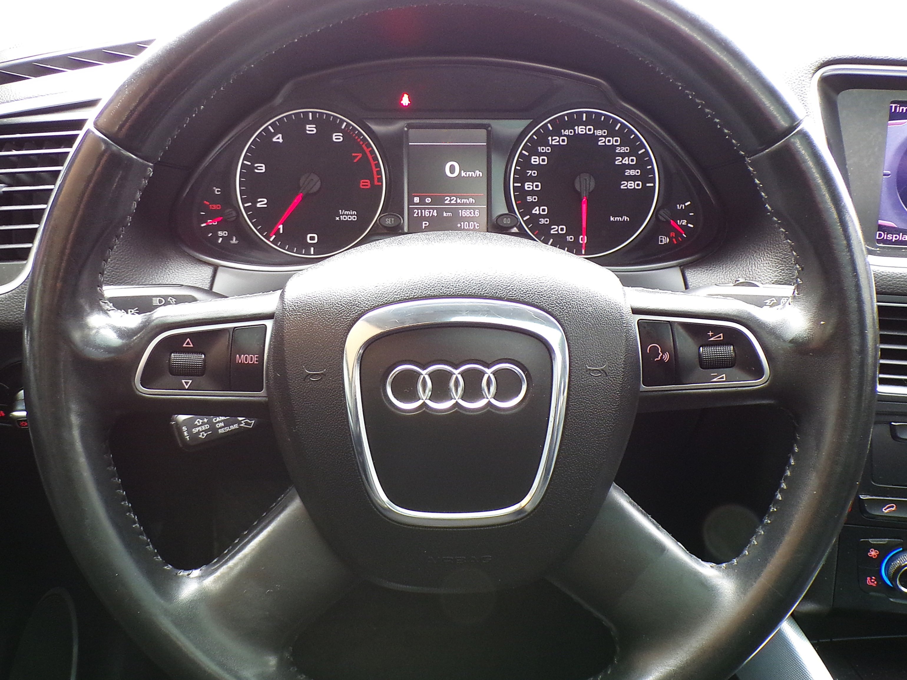 /autogallery/2012-Audi-Q5-6364426698972849.jpg