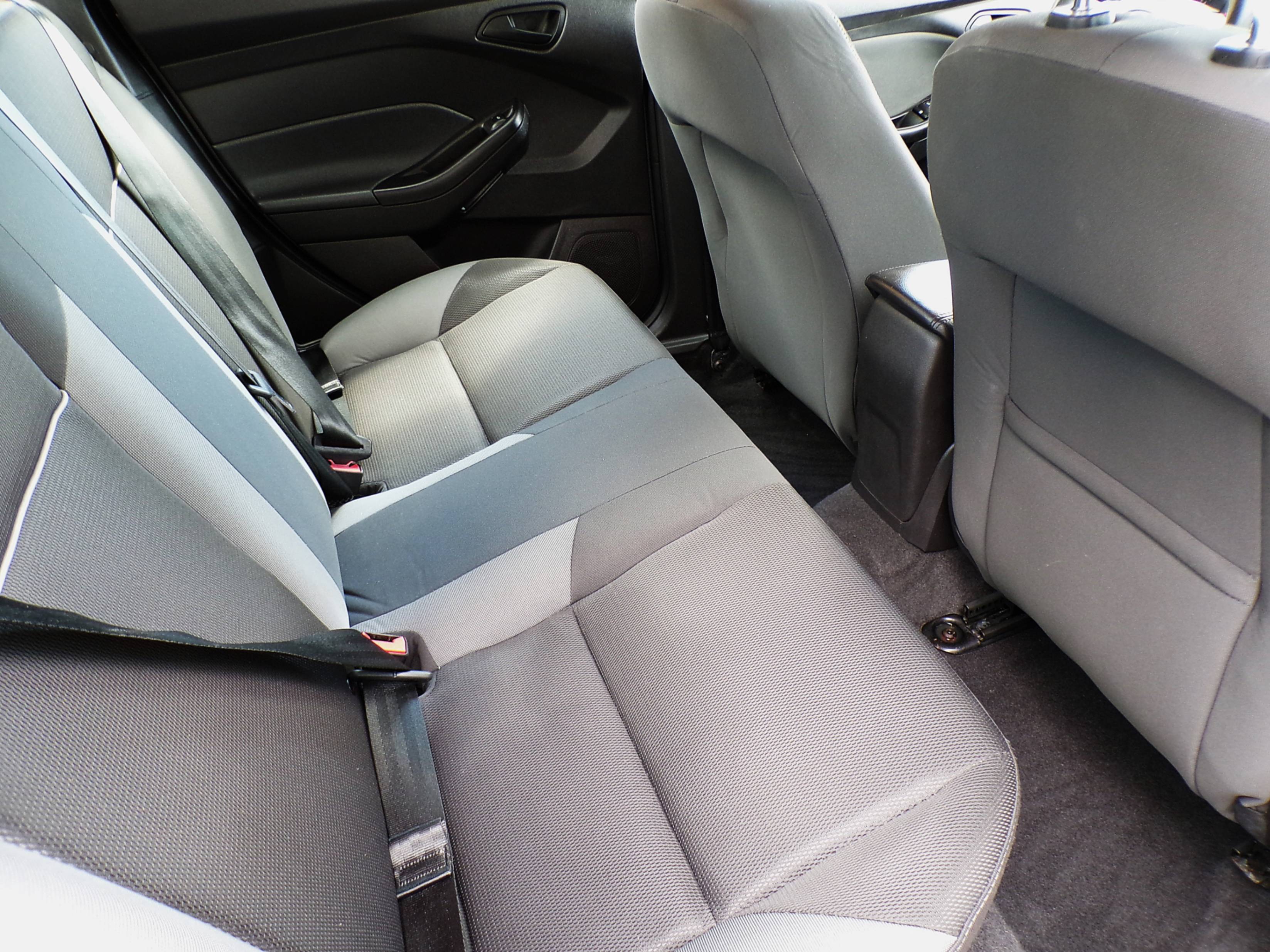 /autogallery/2012-Ford-Focus-562164482016589.jpg