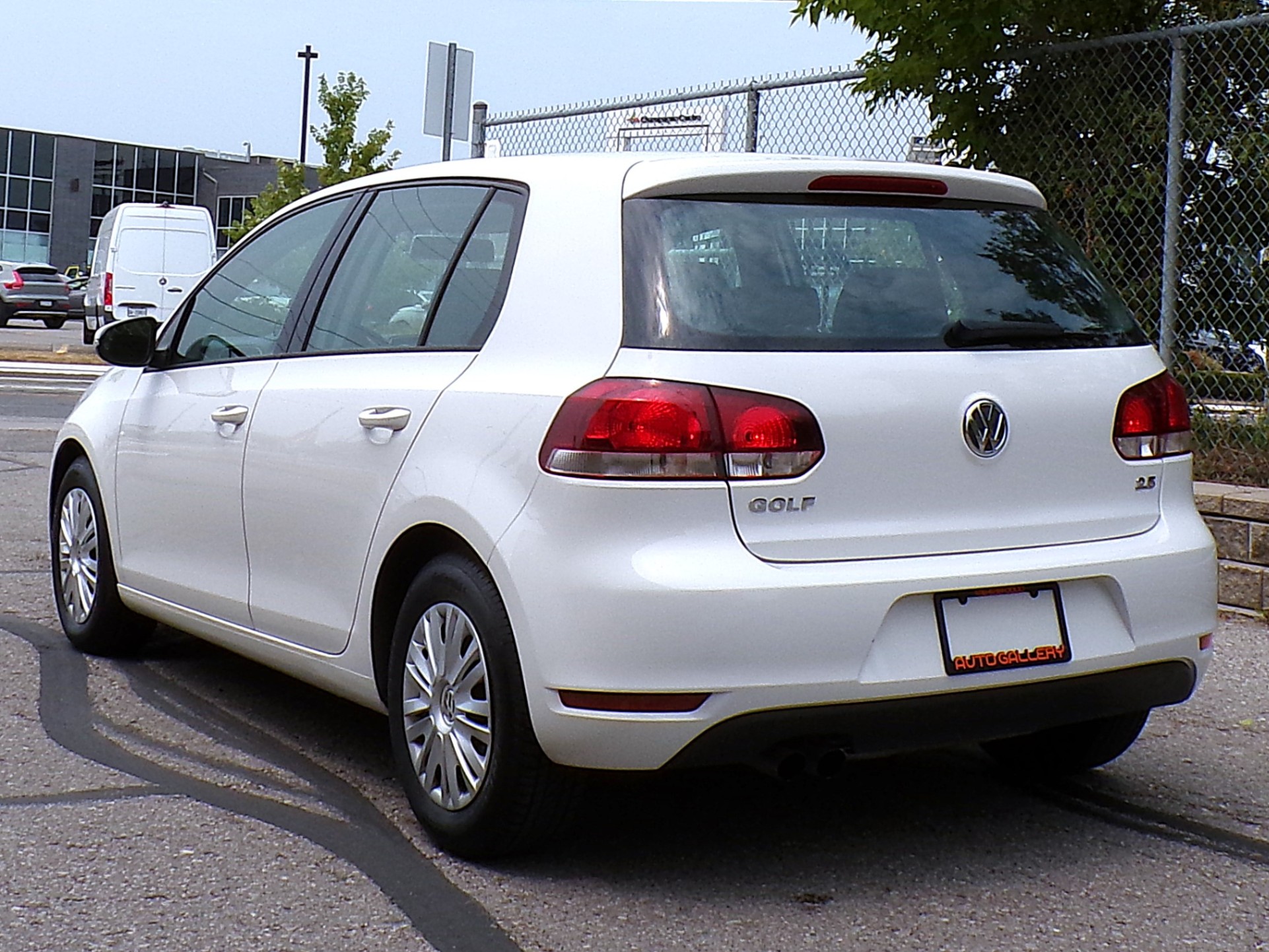 /autogallery/2012-Volkswagen-Golf-28322999710037755.jpg