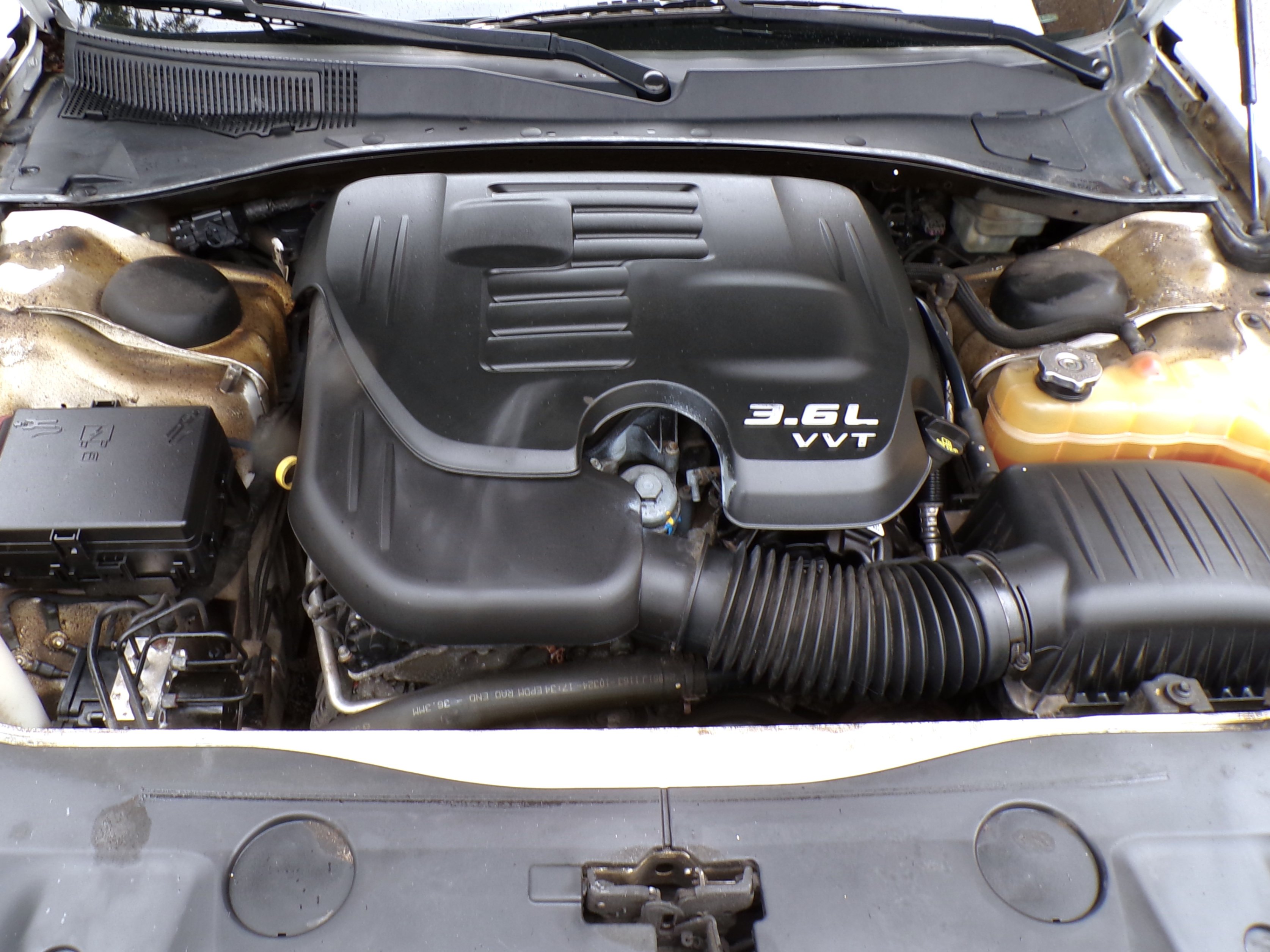 /autogallery/2013-Dodge-Charger-011918615540910338.jpg