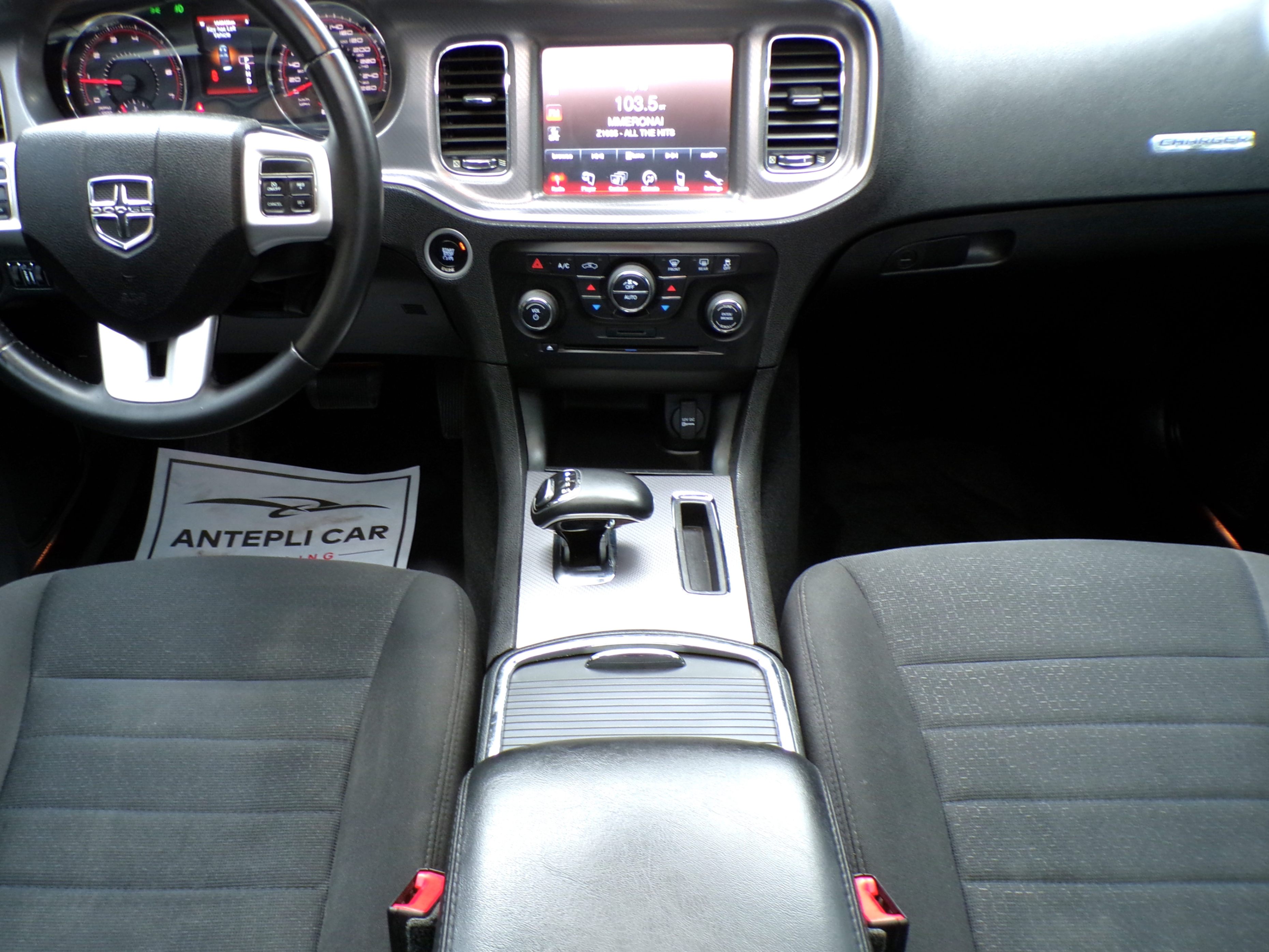 /autogallery/2013-Dodge-Charger-14977047941112986.jpg