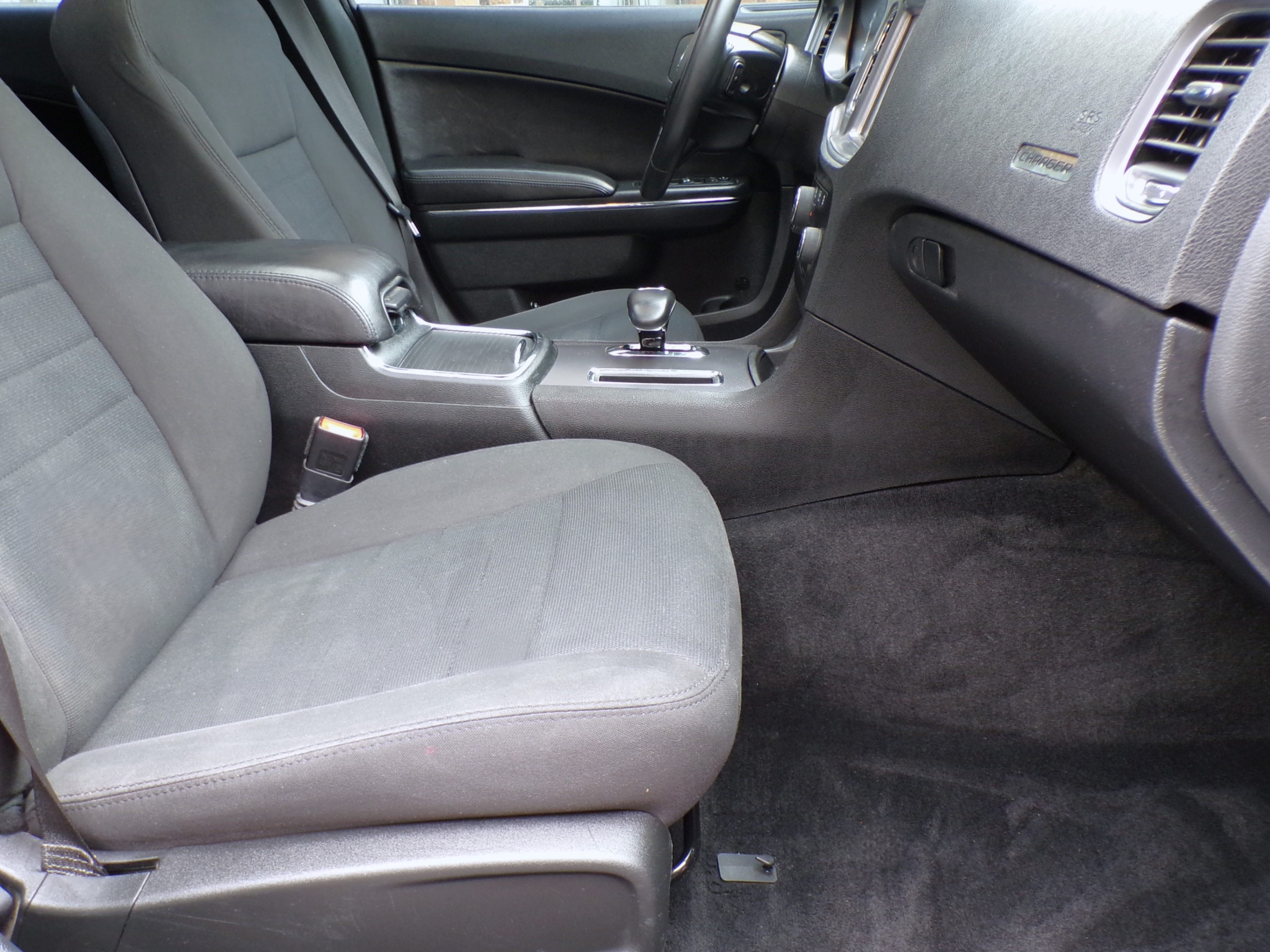 /autogallery/2013-Dodge-Charger-8356346033470701.jpg