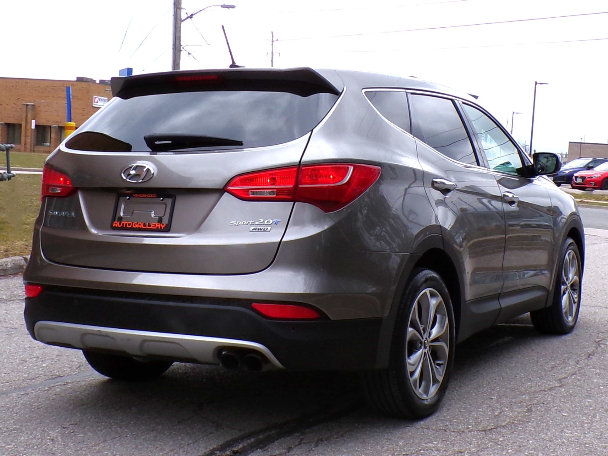 /autogallery/2013-Hyundai-SantaFe-02360224267907629.jpg