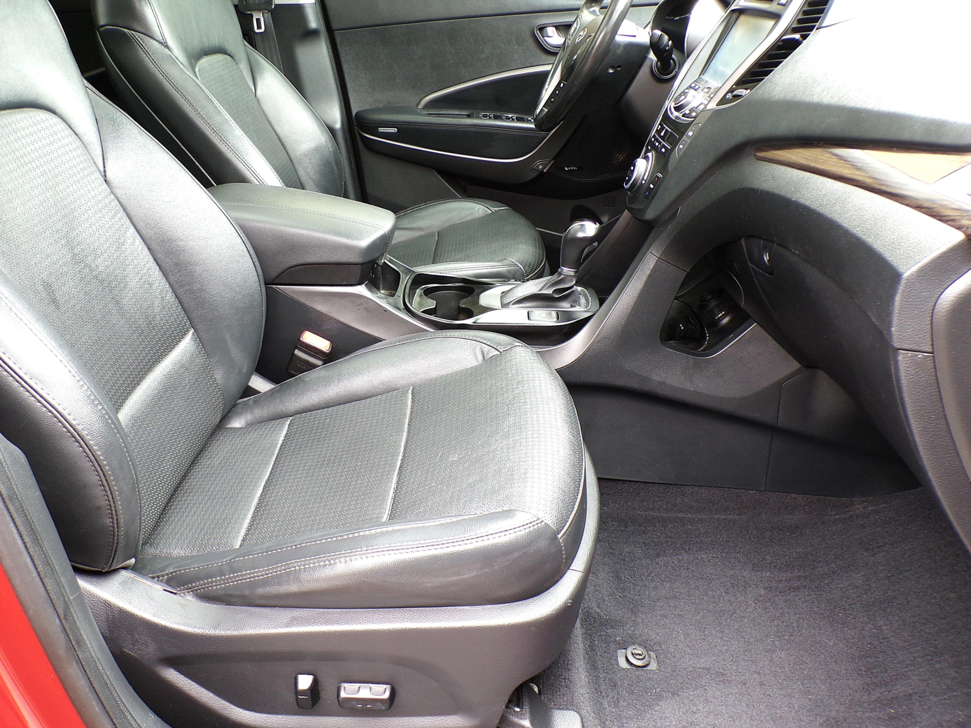 /autogallery/2013-Hyundai-SantaFe-504642823199912.jpg