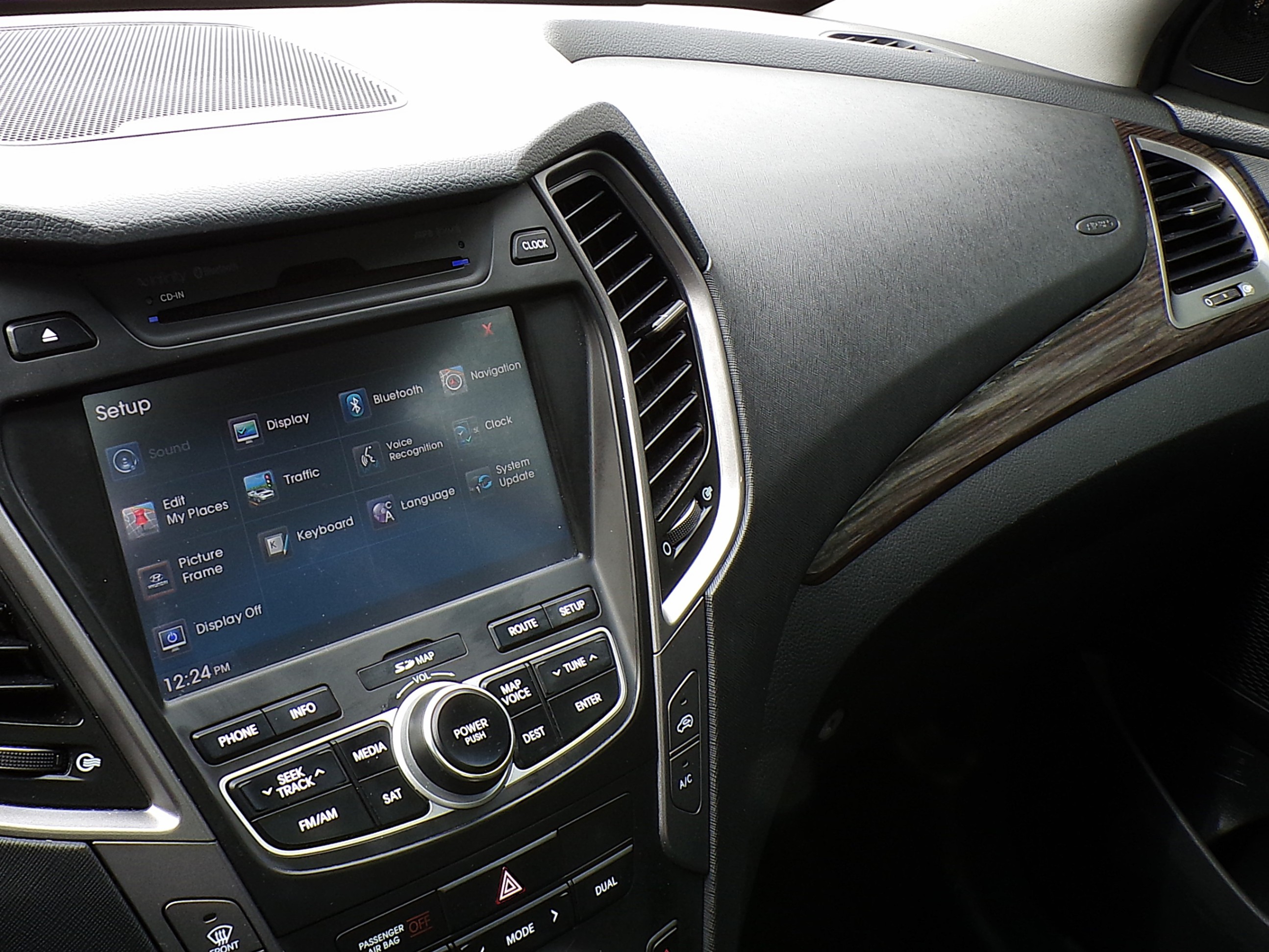/autogallery/2013-Hyundai-SantaFe-9880938034056337.jpg