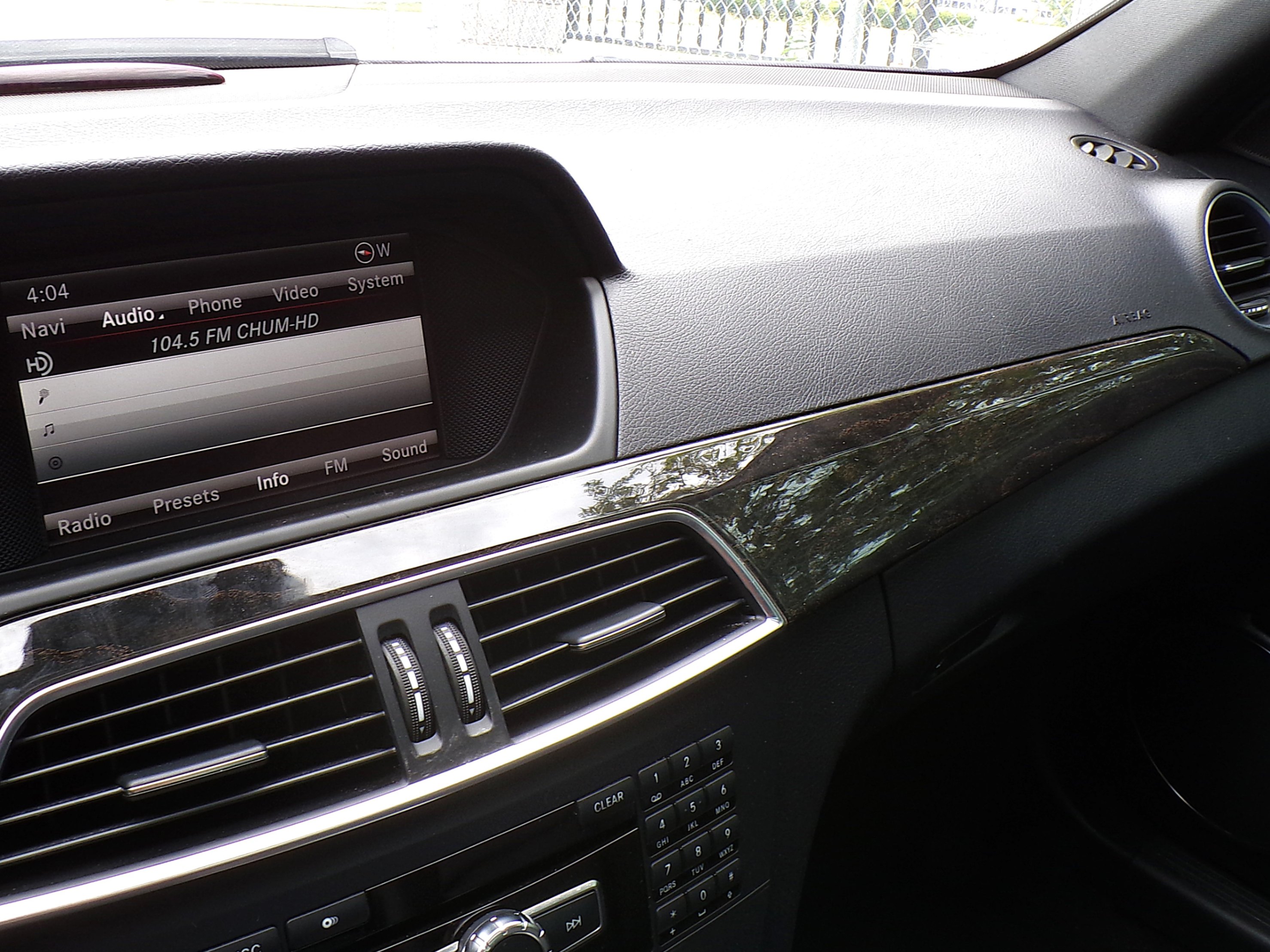 /autogallery/2013-Mercedes-Benz-C-Class-023159690947996303.jpg