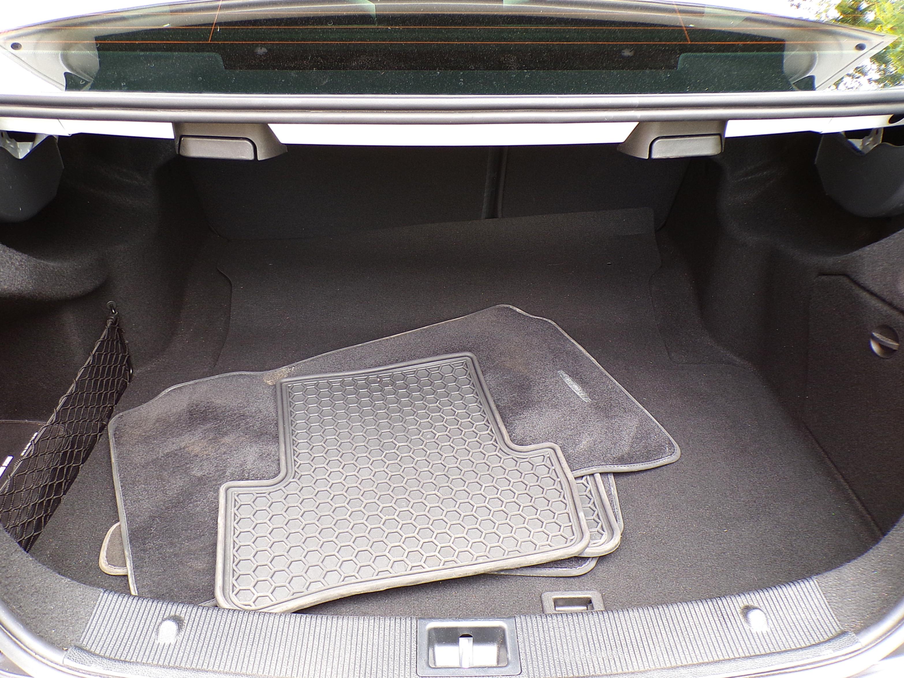/autogallery/2013-Mercedes-Benz-C-Class-31311405846316.jpg