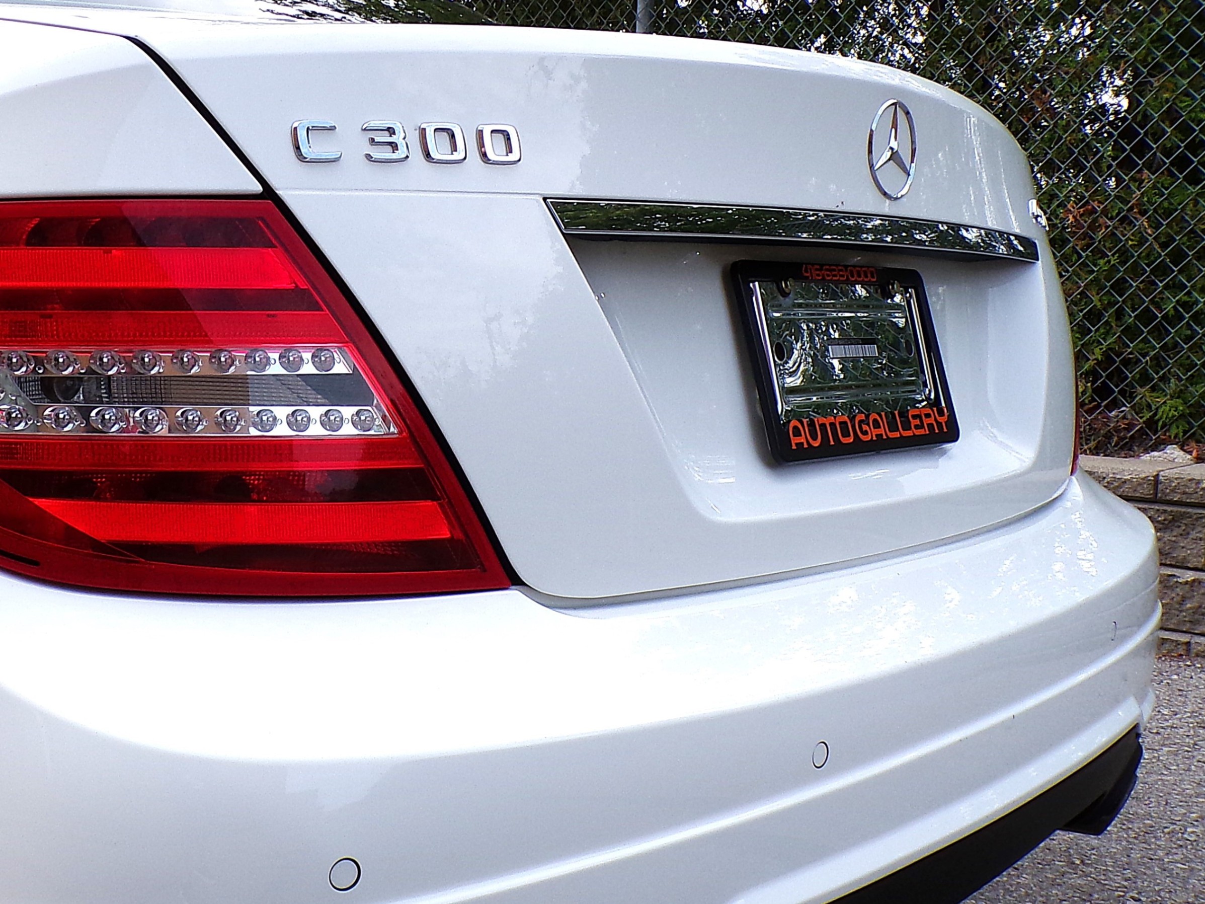 /autogallery/2013-Mercedes-Benz-C-Class-9834640873955152.jpg