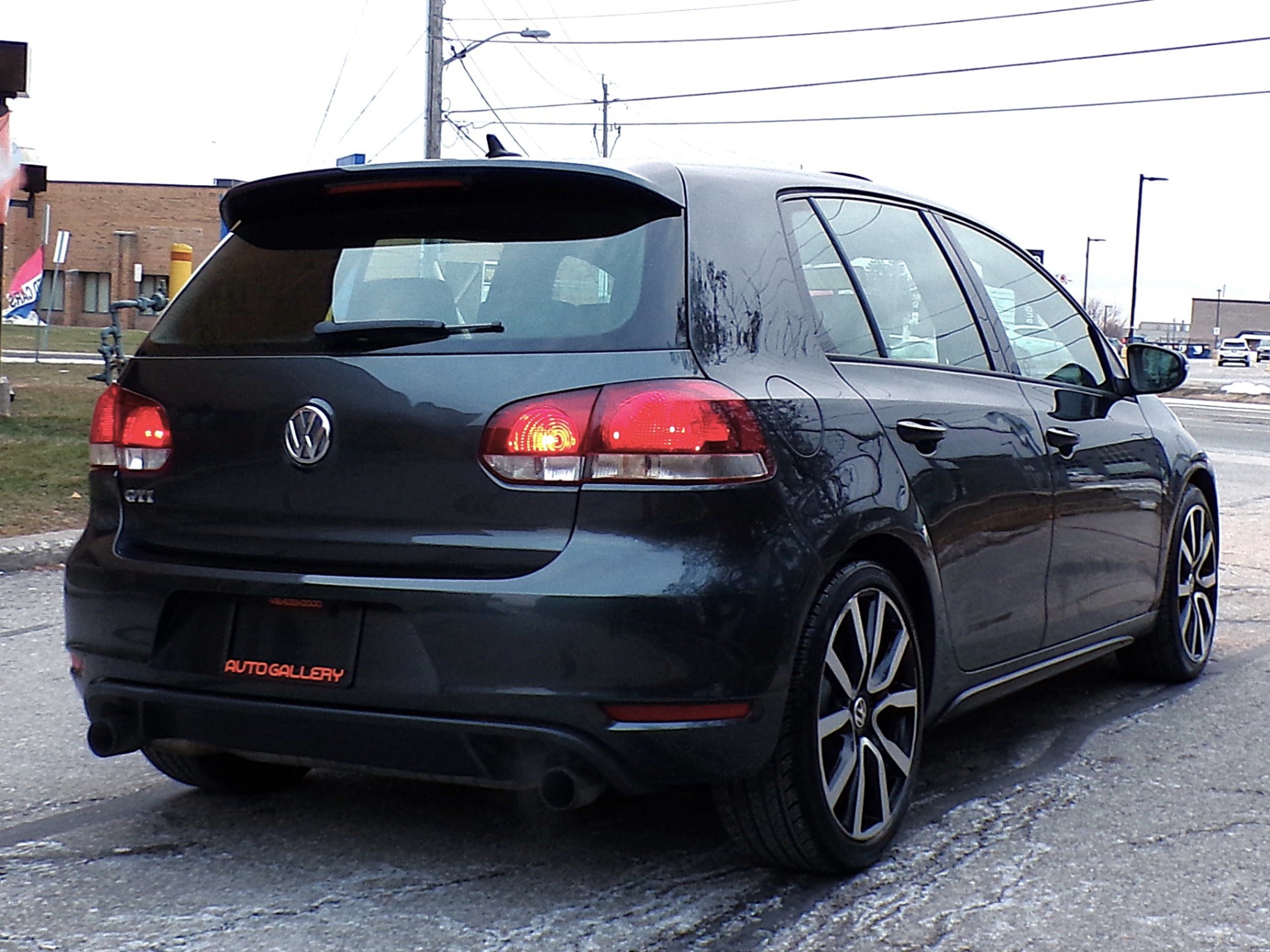 /autogallery/2013-Volkswagen-GolfGTI-17760191347117193.jpg