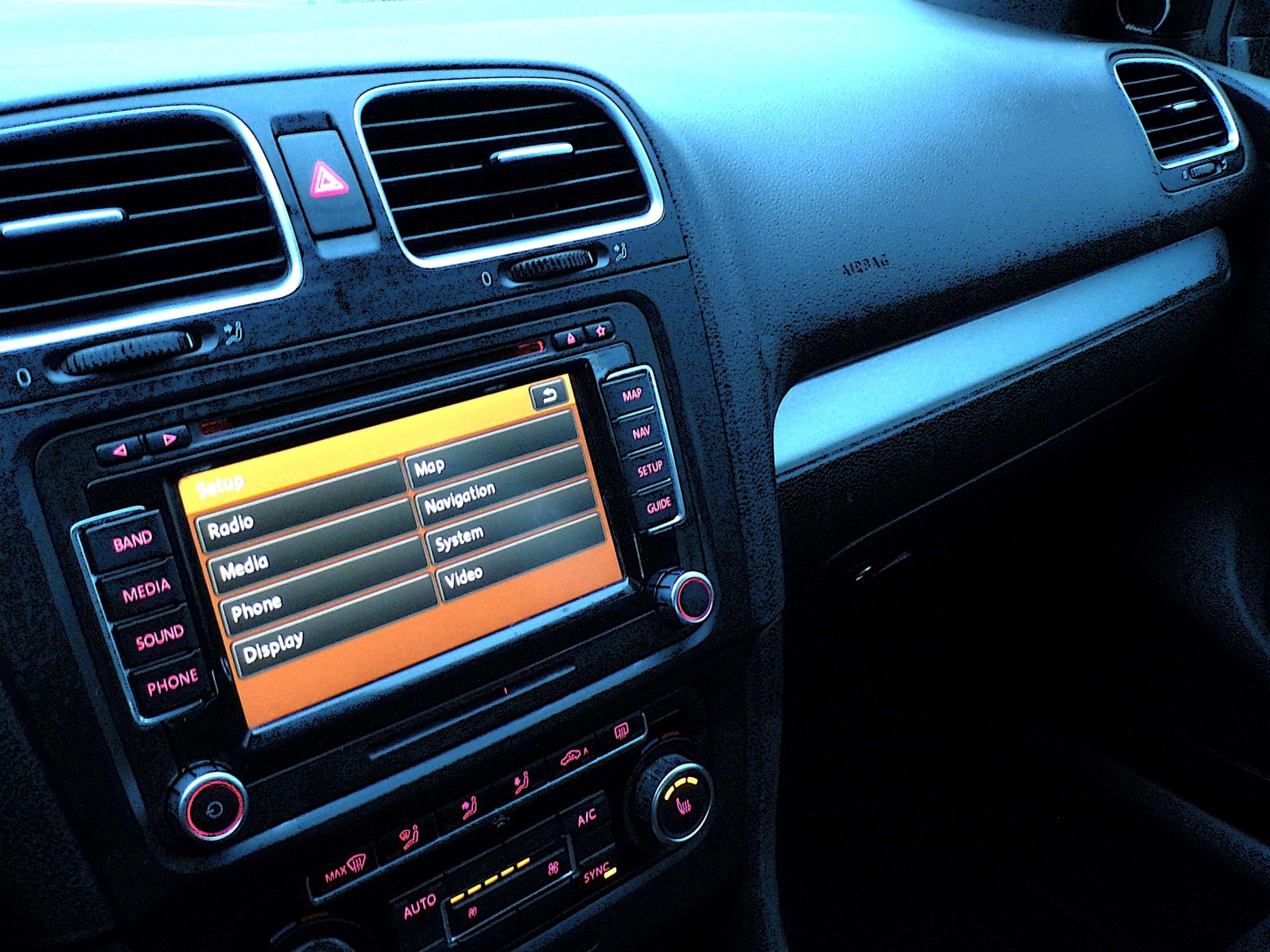/autogallery/2013-Volkswagen-GolfGTI-30693726107961616.jpg