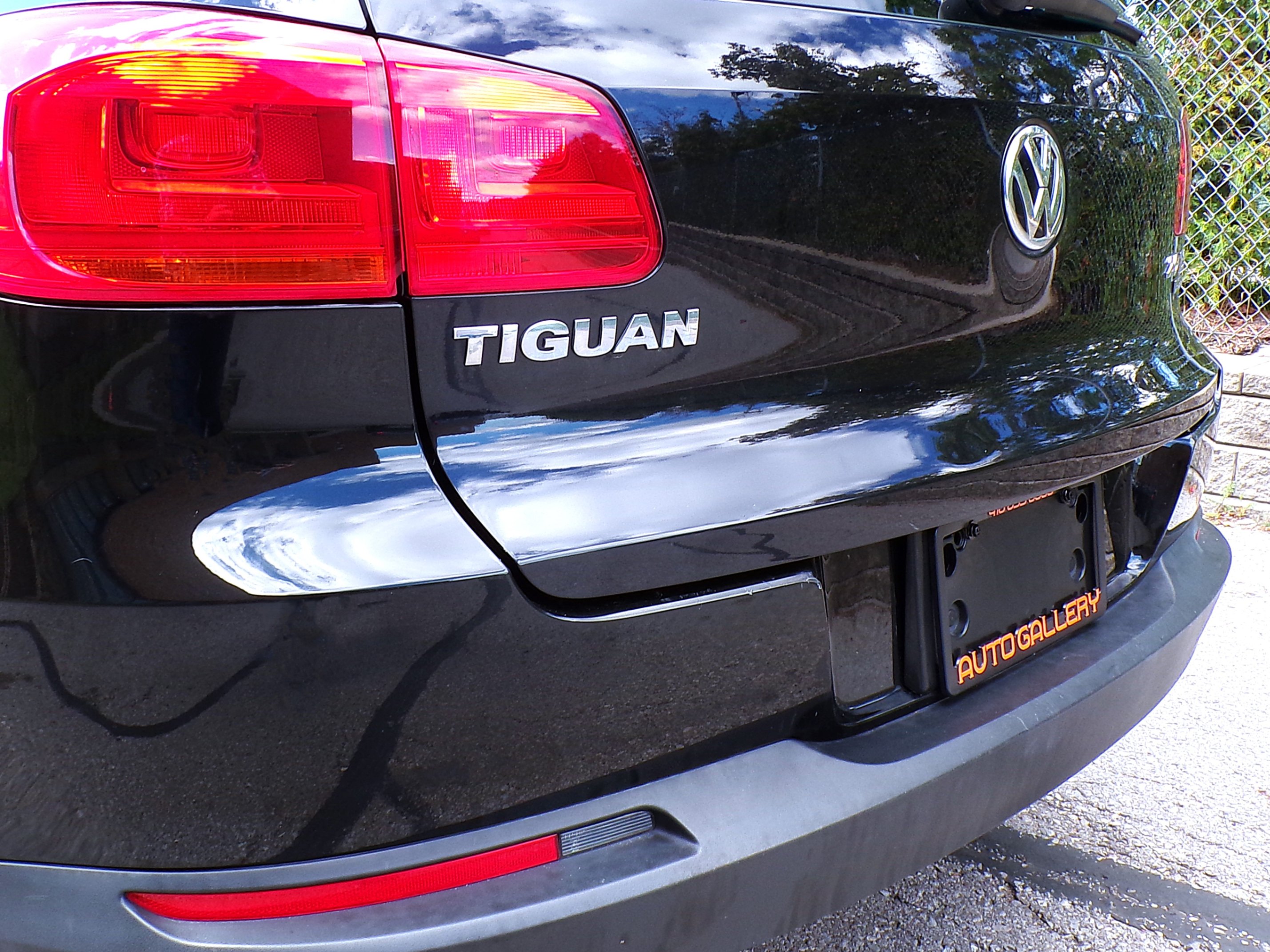 /autogallery/2013-Volkswagen-Tiguan-4084512816962289.jpg