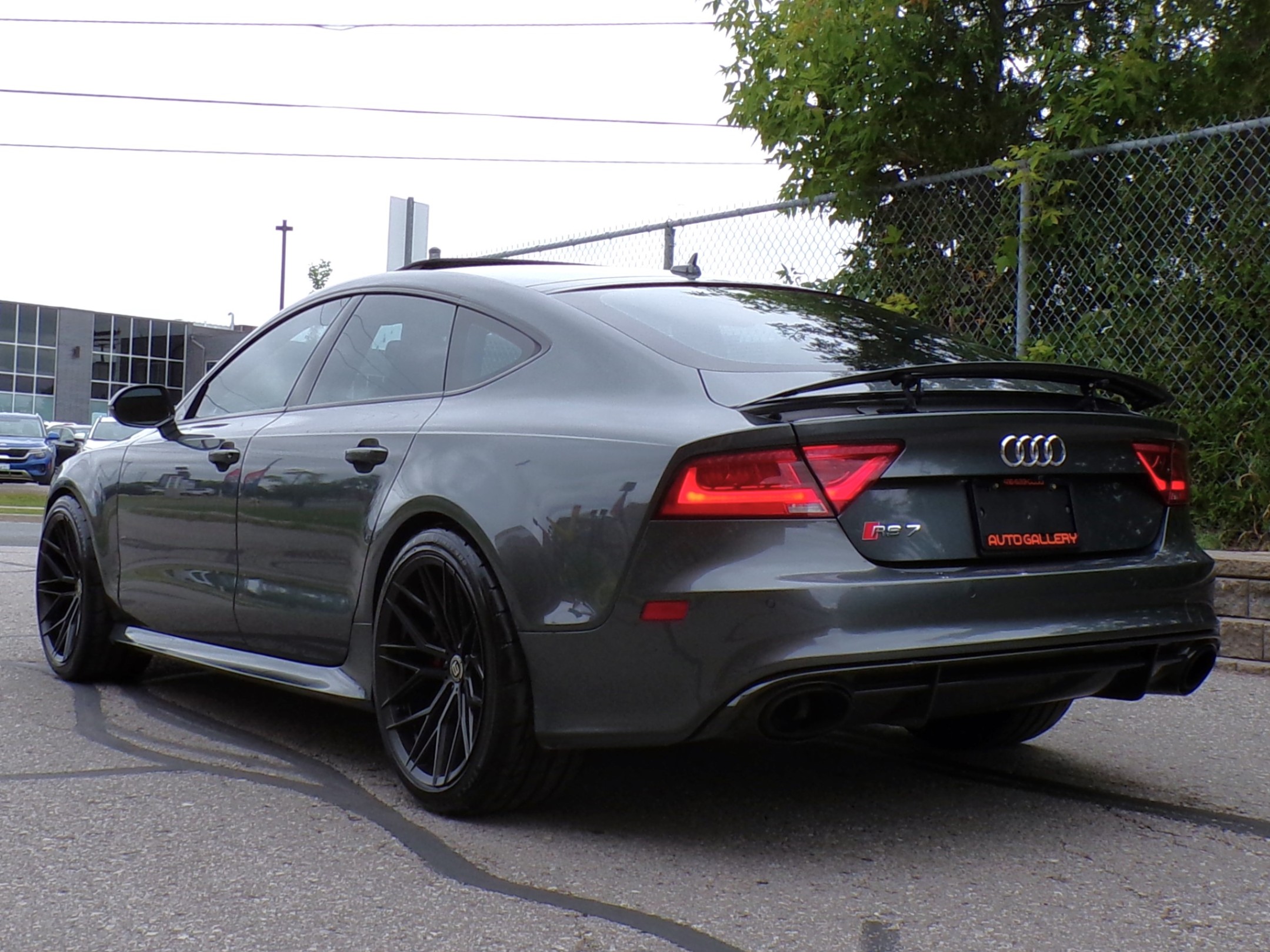 /autogallery/2014-Audi-RS7-00807671379405872.jpg