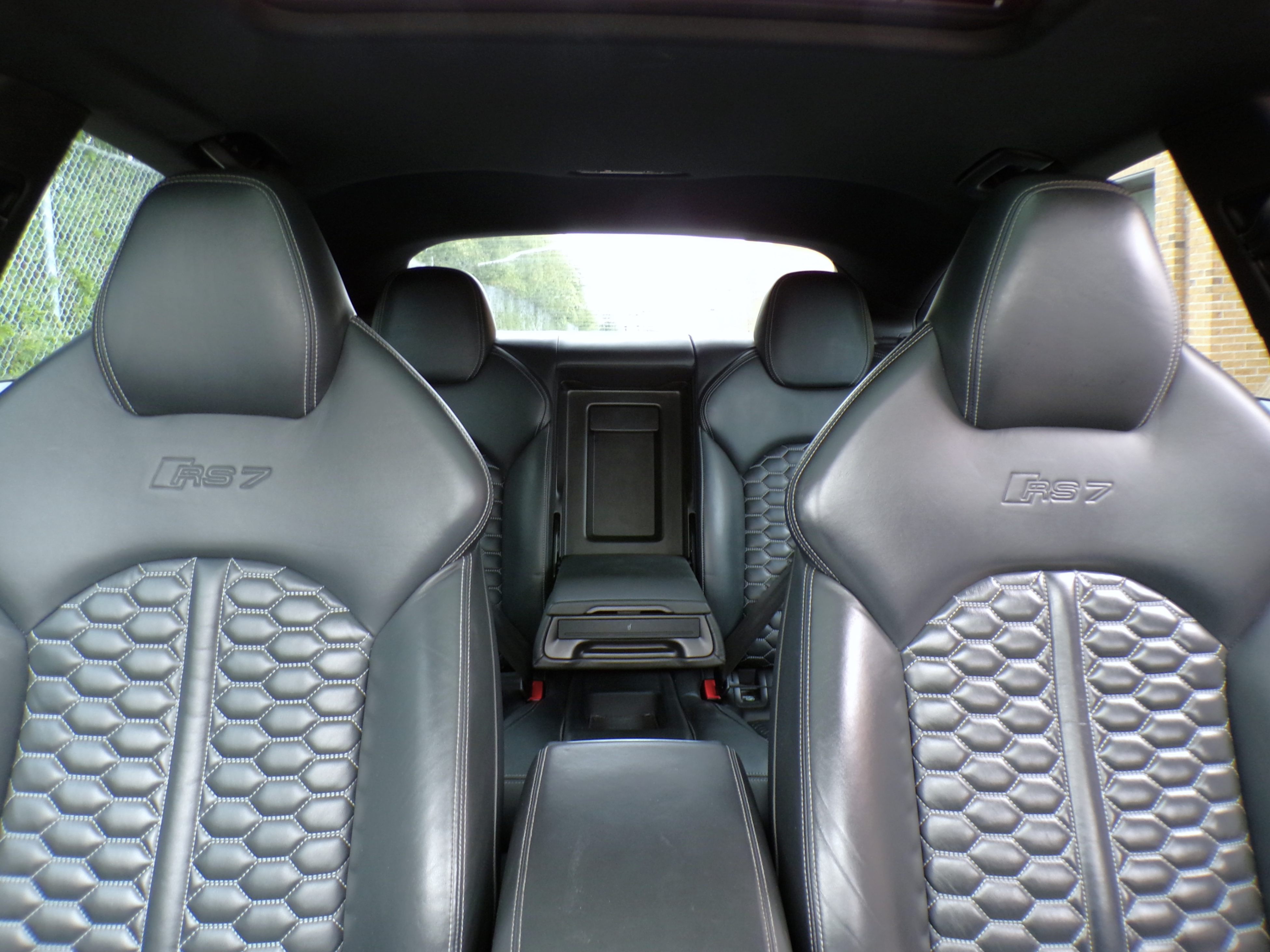 /autogallery/2014-Audi-RS7-517590339711798.jpg