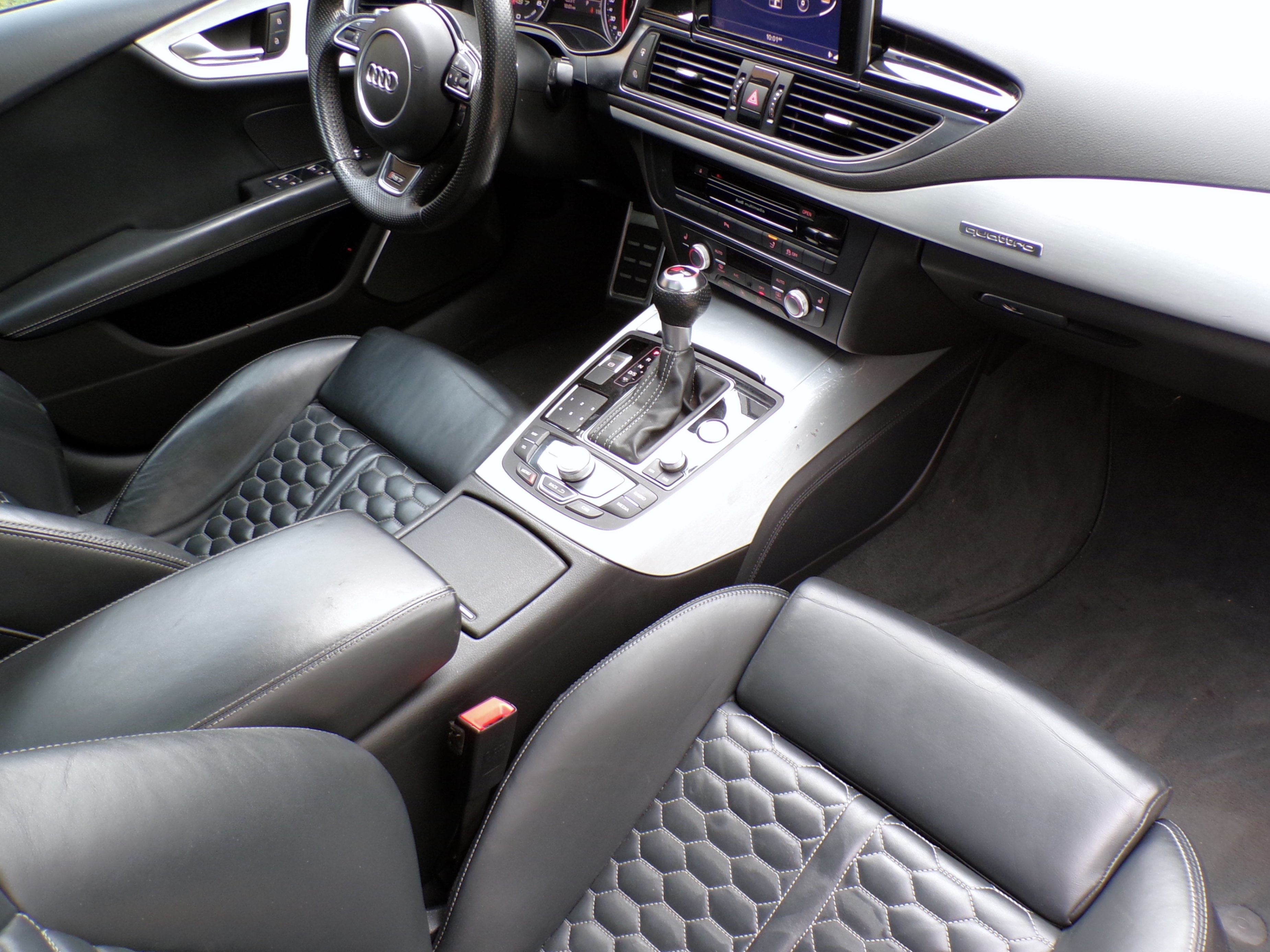 /autogallery/2014-Audi-RS7-7405836199707321.jpg