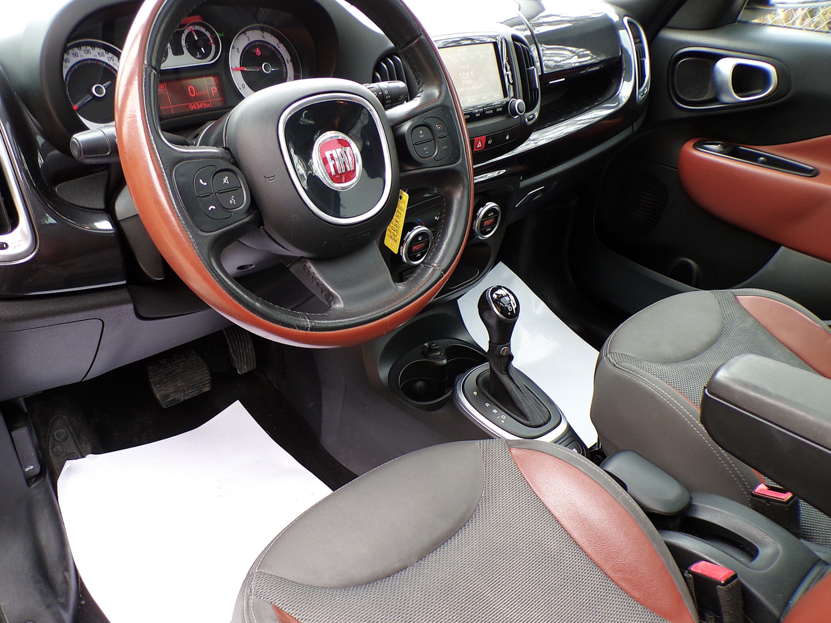 /autogallery/2014-Fiat-500L-4370031481283614.jpg