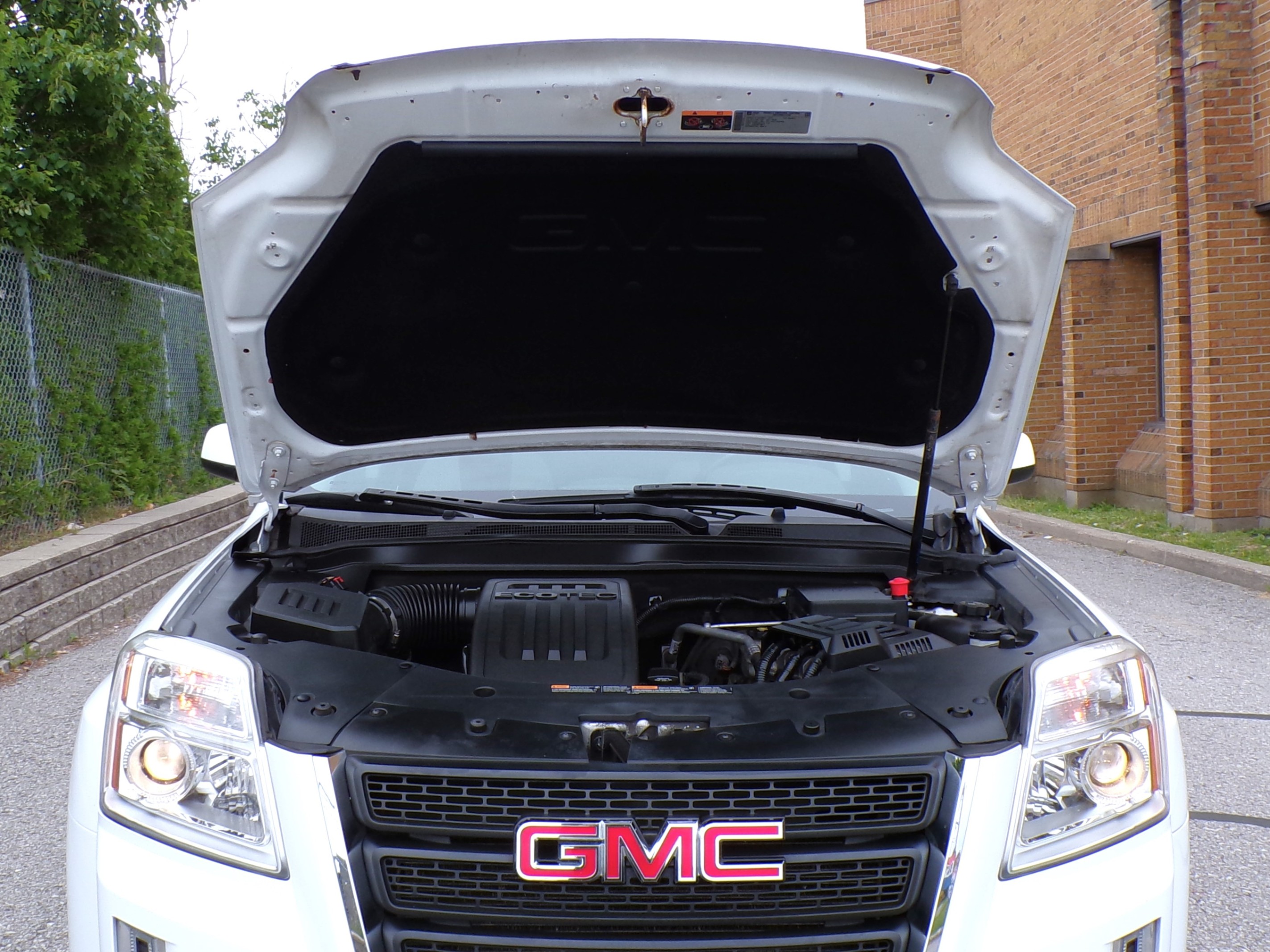/autogallery/2014-GMC-Terrain-5878671419342485.jpg