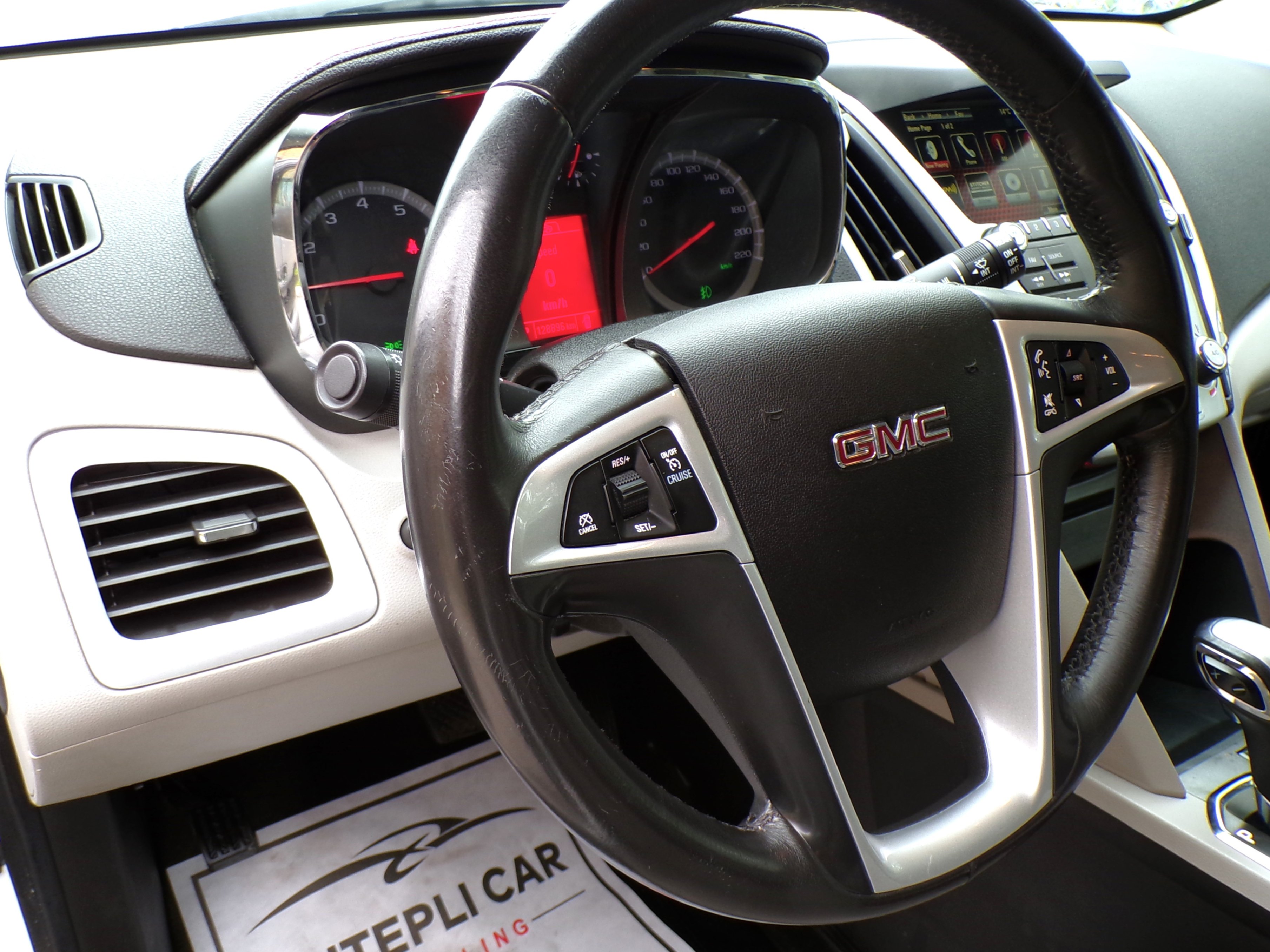 /autogallery/2014-GMC-Terrain-7871346896011804.jpg