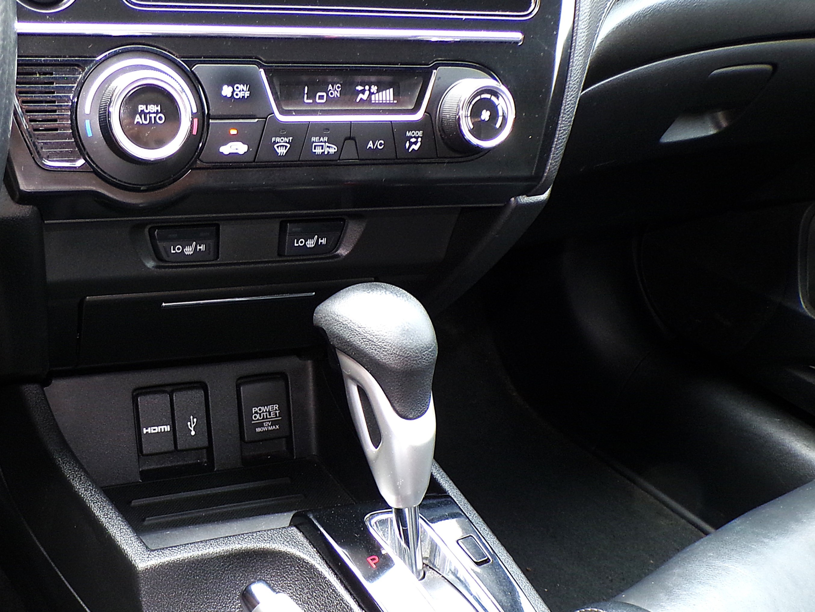 /autogallery/2014-Honda-Civic-6323090507555844.jpg