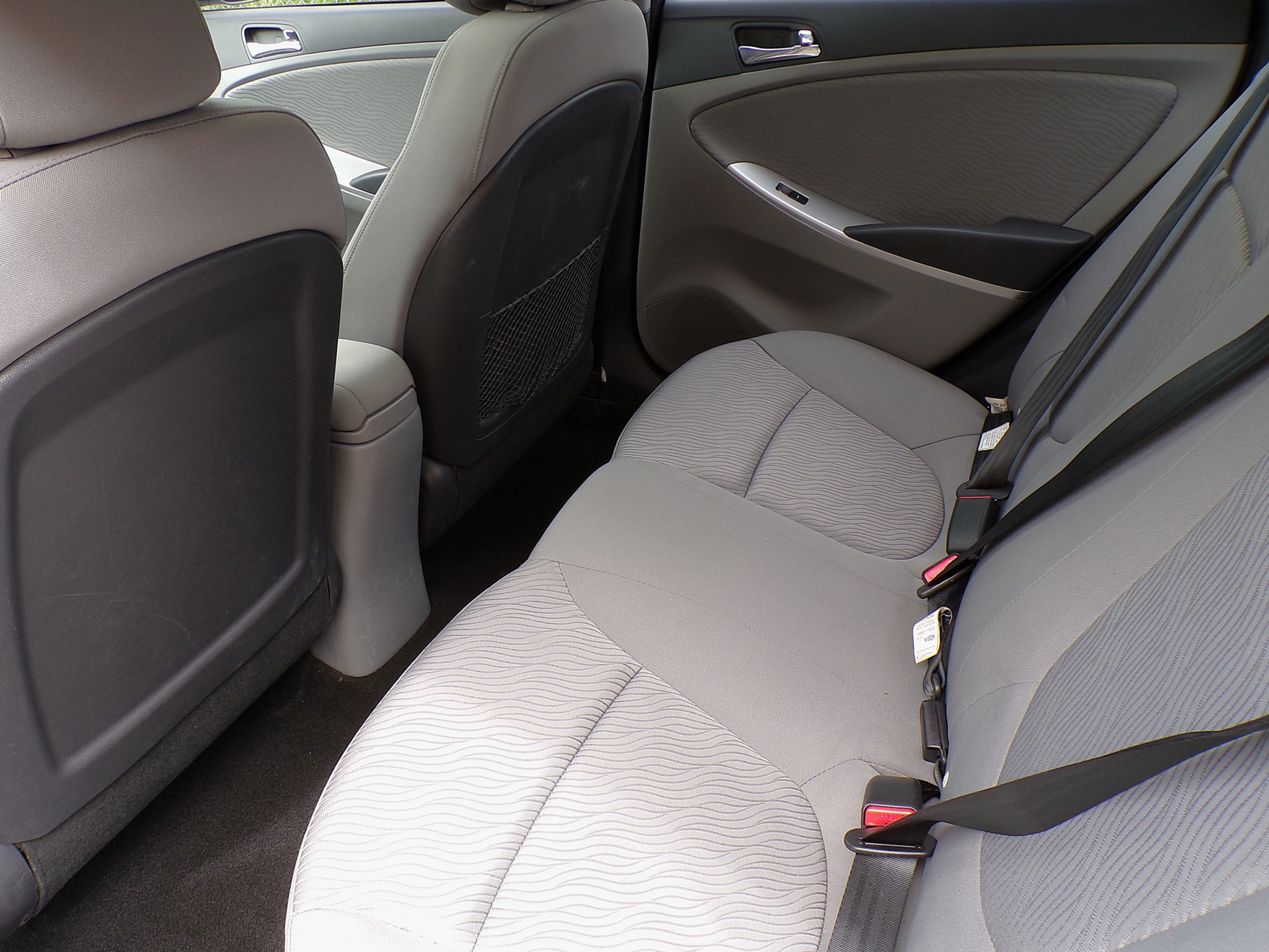 /autogallery/2014-Hyundai-Accent-030651996910921797.jpg
