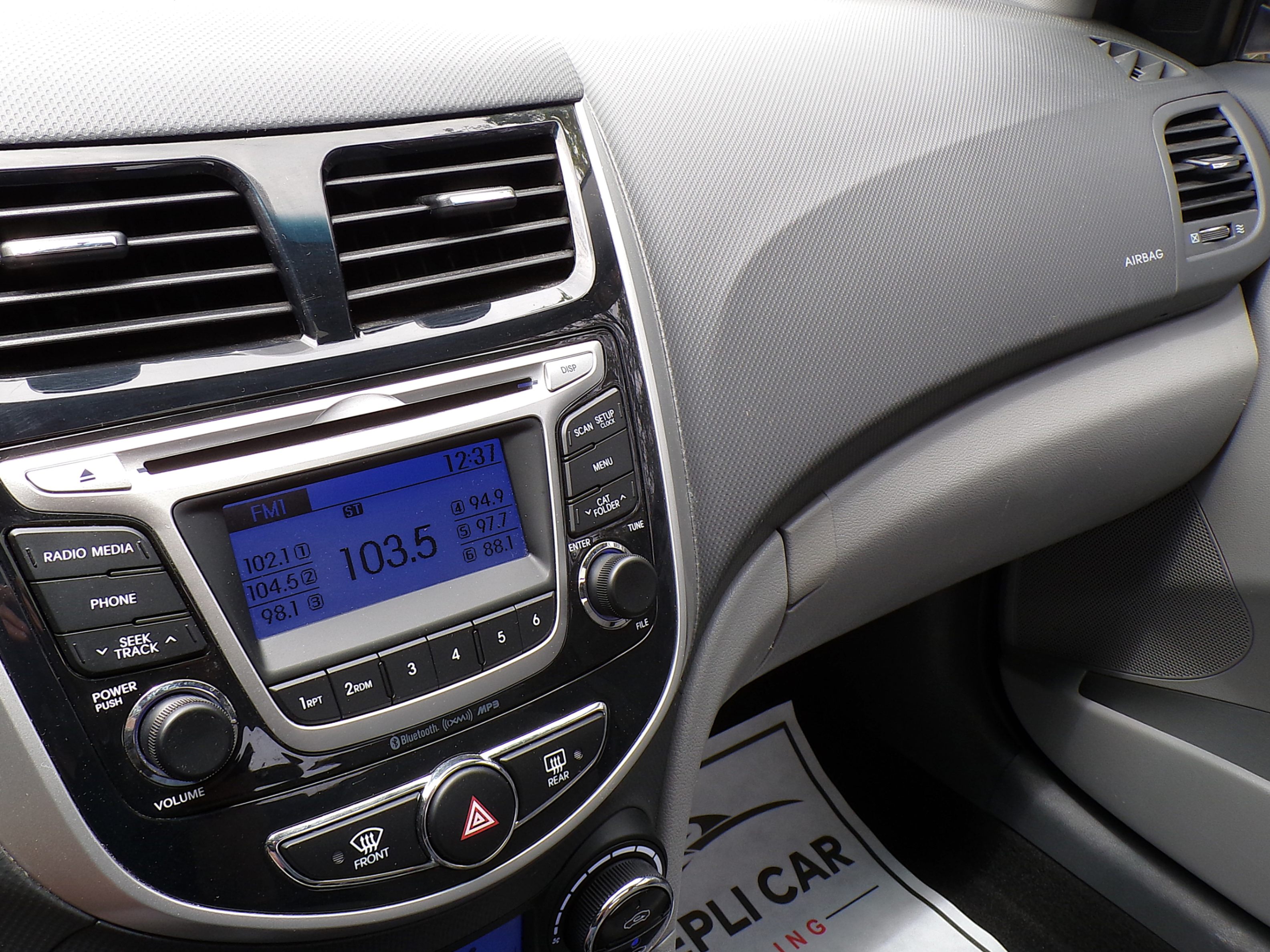 /autogallery/2014-Hyundai-Accent-25410630054180583.jpg