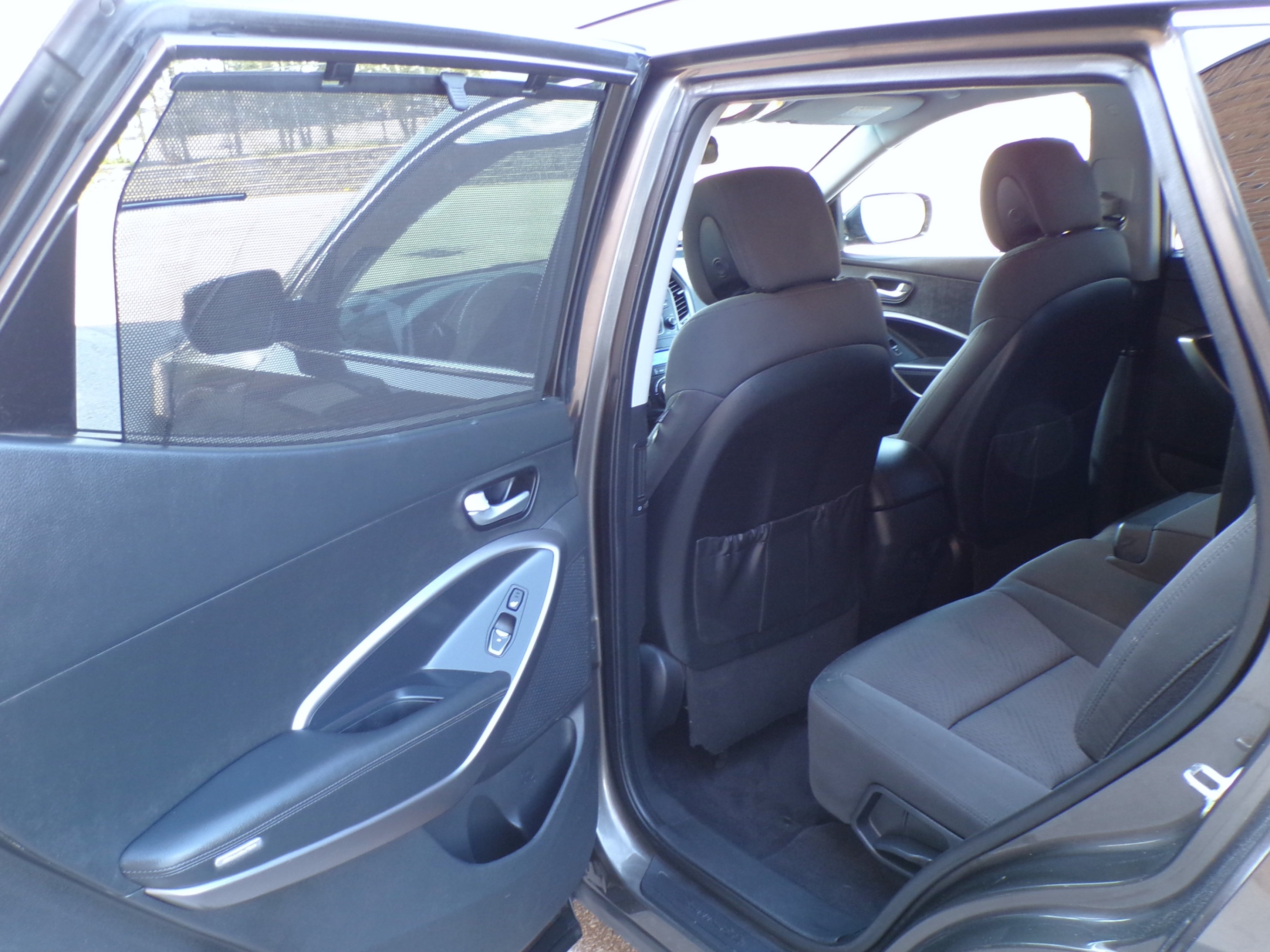 /autogallery/2014-Hyundai-SantaFe-22767934261341183.jpg