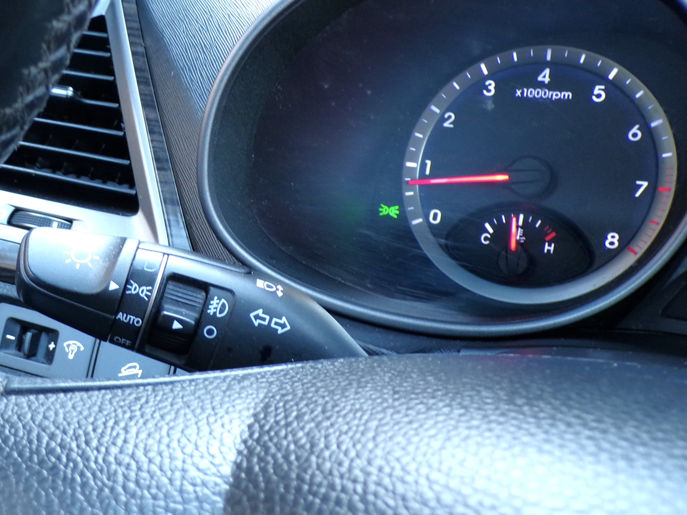 /autogallery/2014-Hyundai-SantaFe-28989355385258886.jpg