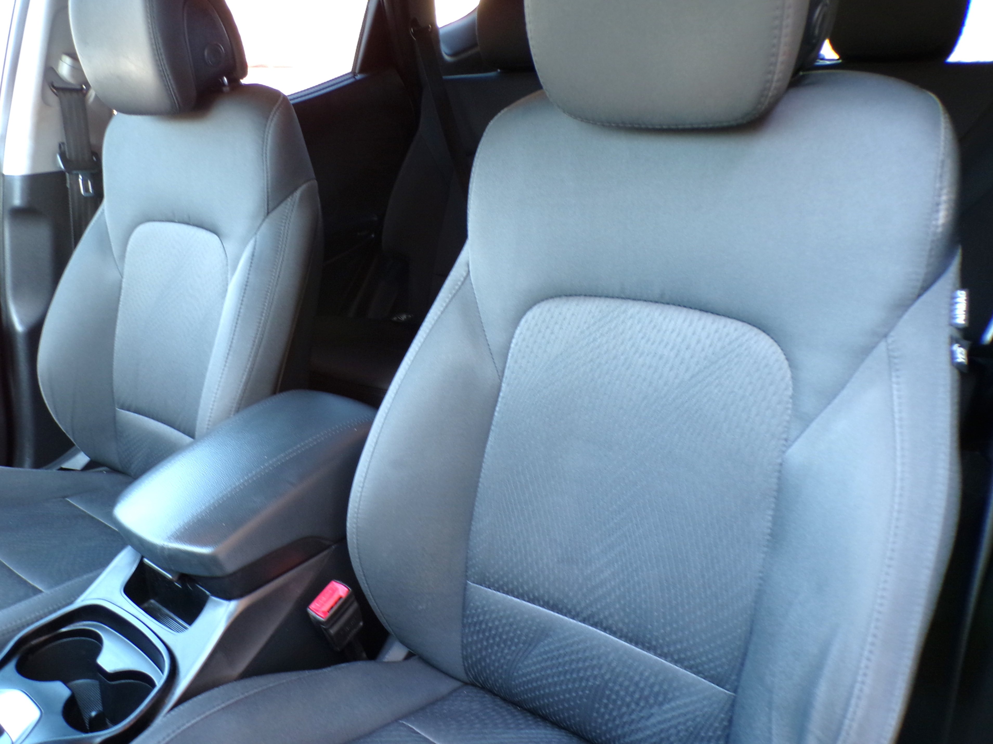 /autogallery/2014-Hyundai-SantaFe-7975441536142798.jpg