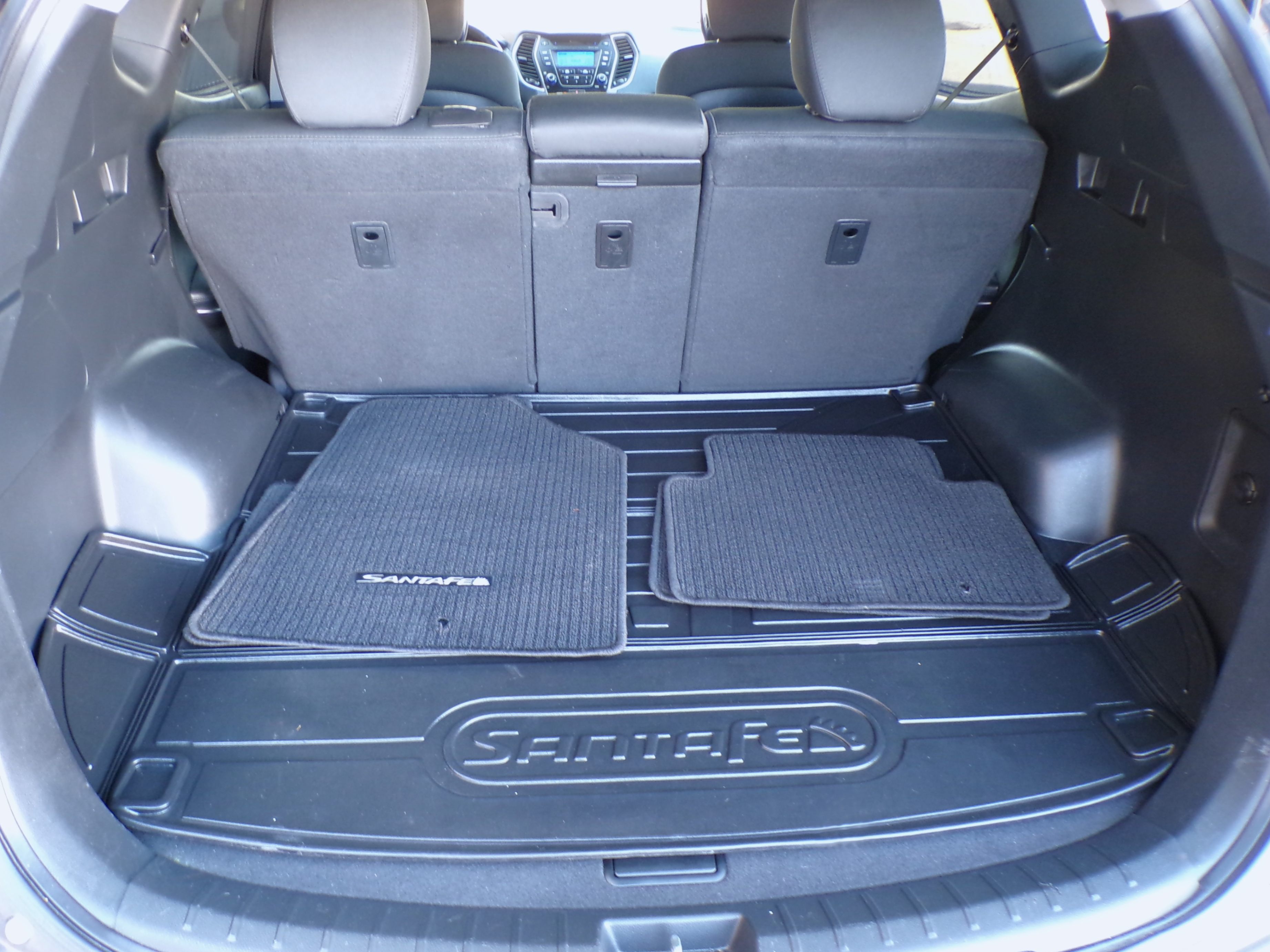 /autogallery/2014-Hyundai-SantaFe-9428495676476842.jpg