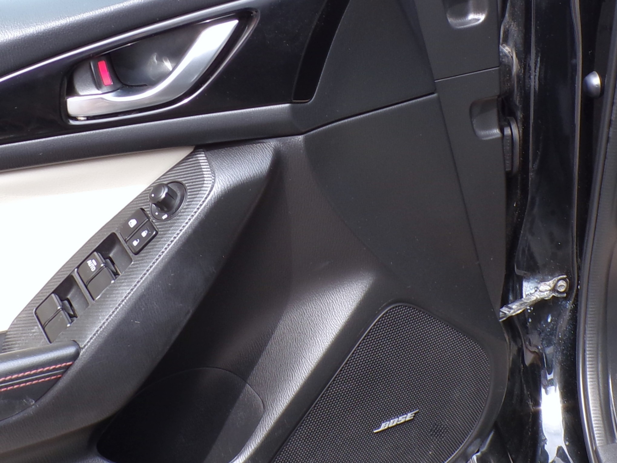 /autogallery/2014-Mazda-Mazda3-22212292859774596.jpg