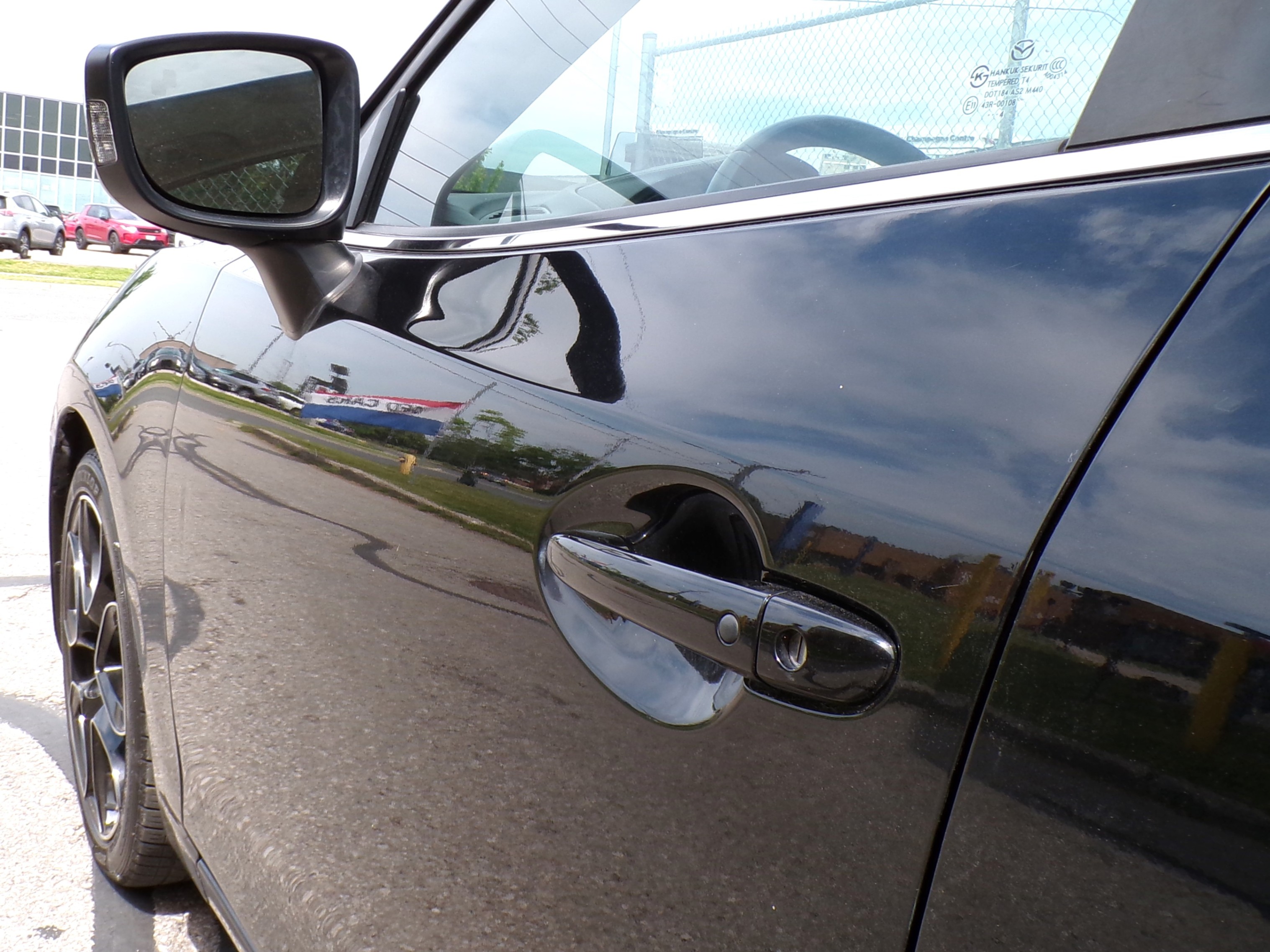 /autogallery/2014-Mazda-Mazda3-642828386242311.jpg