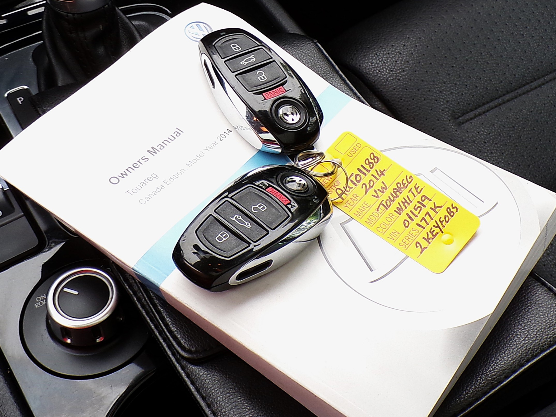 /autogallery/2014-Volkswagen-Touareg-49313885187581374.jpg