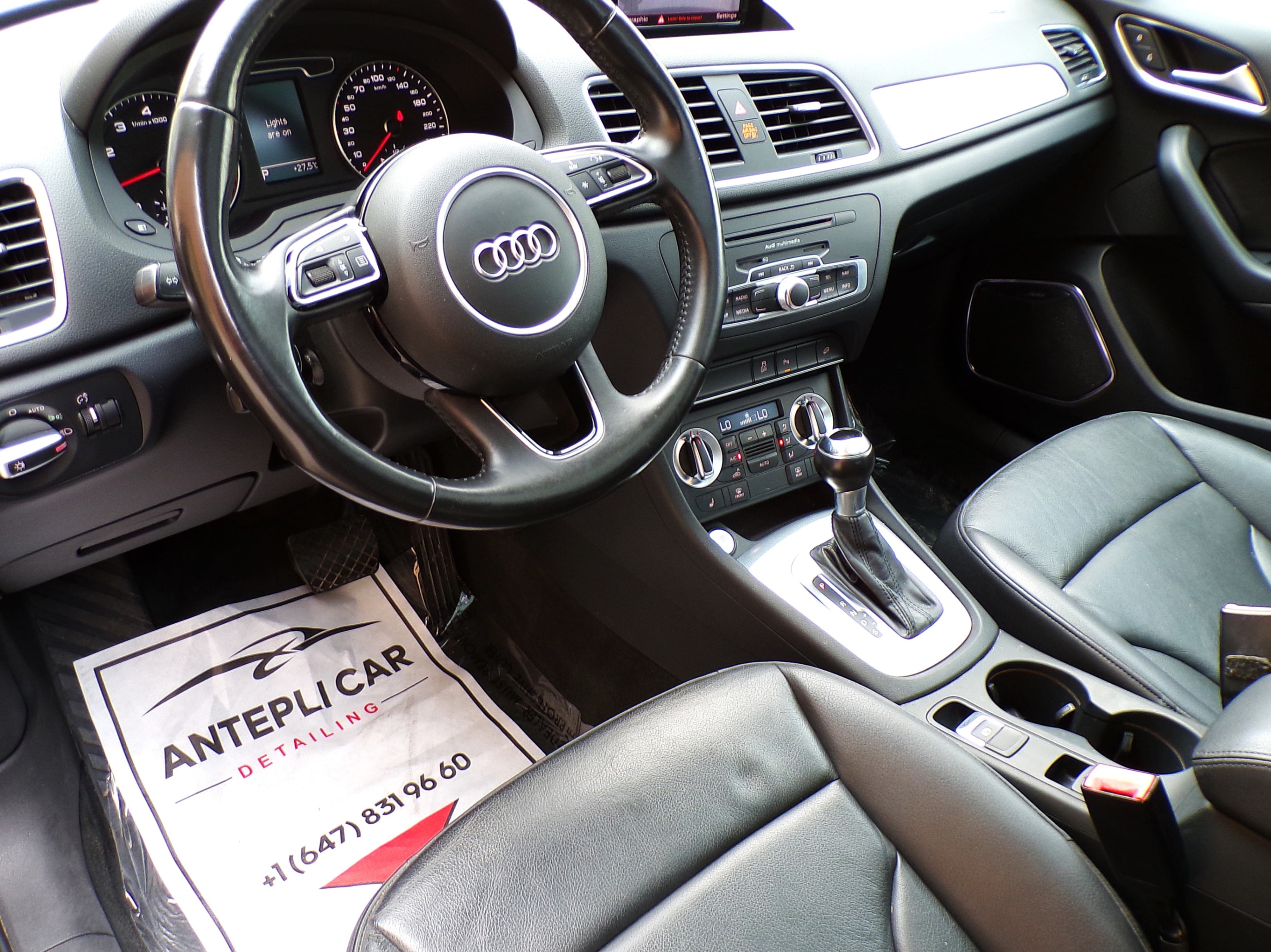 /autogallery/2015-Audi-Q3-024741602683525876.jpg