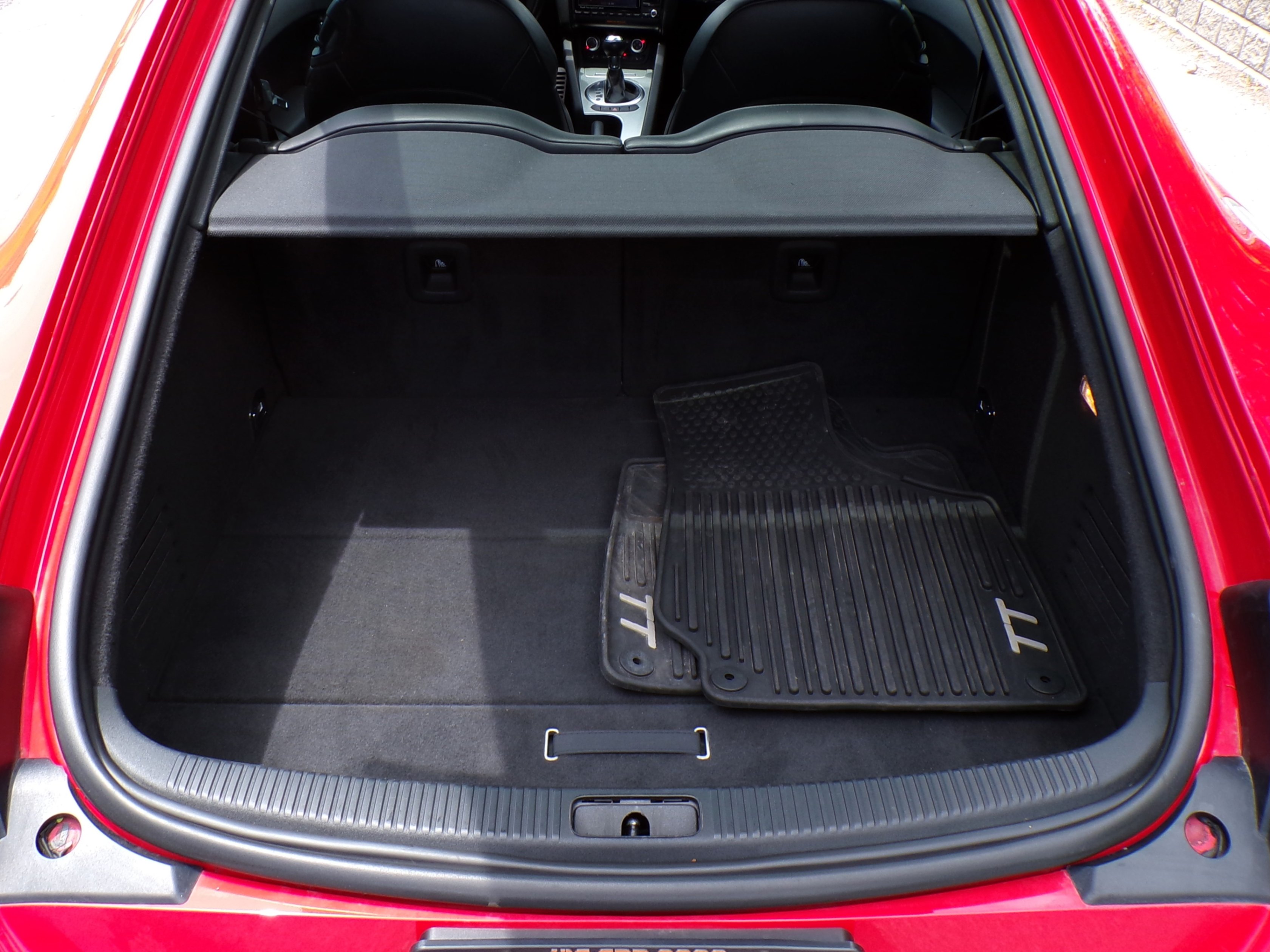 /autogallery/2015-Audi-TT-2461709299928334.jpg