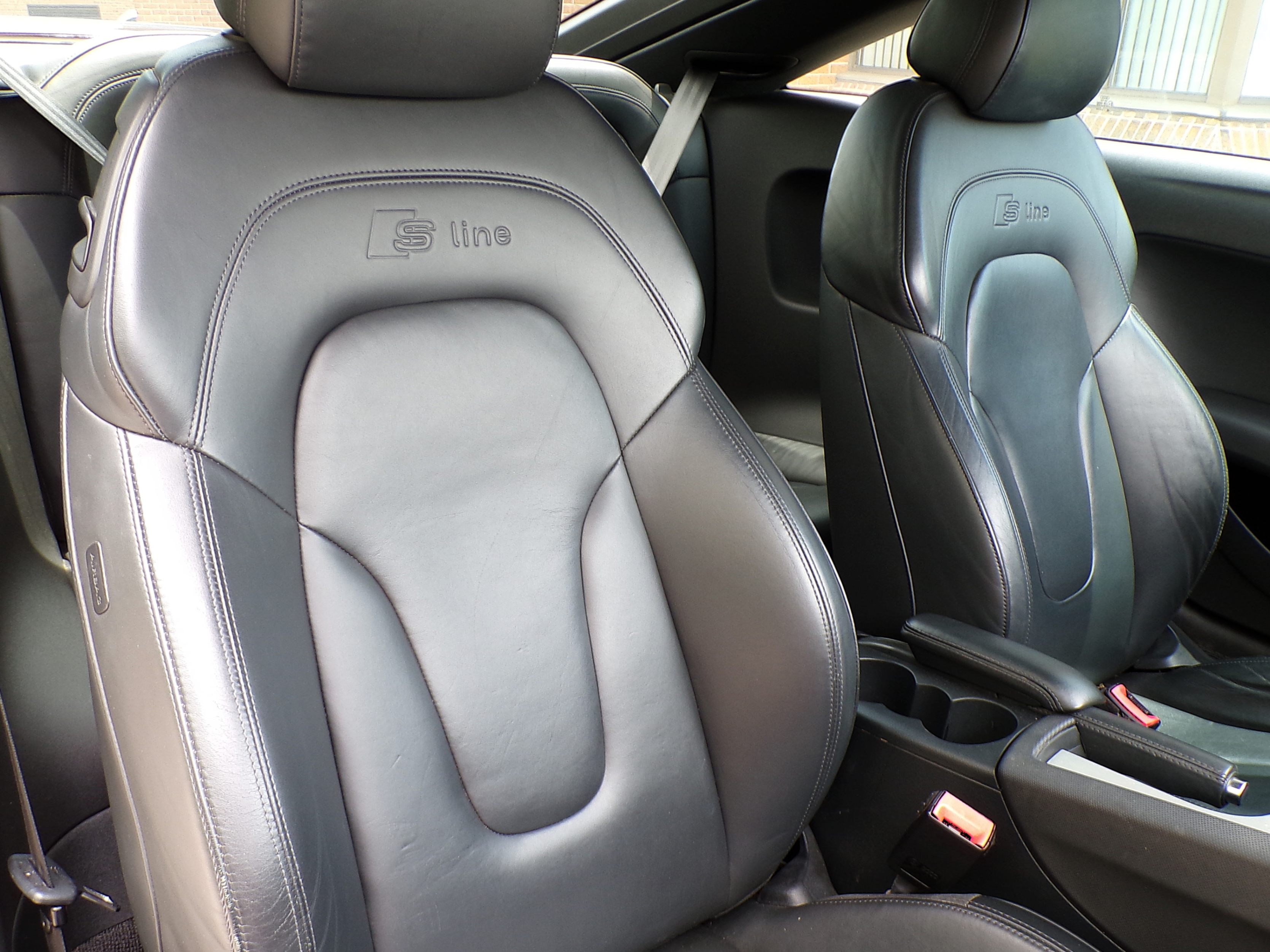 /autogallery/2015-Audi-TT-3557840336498408.jpg
