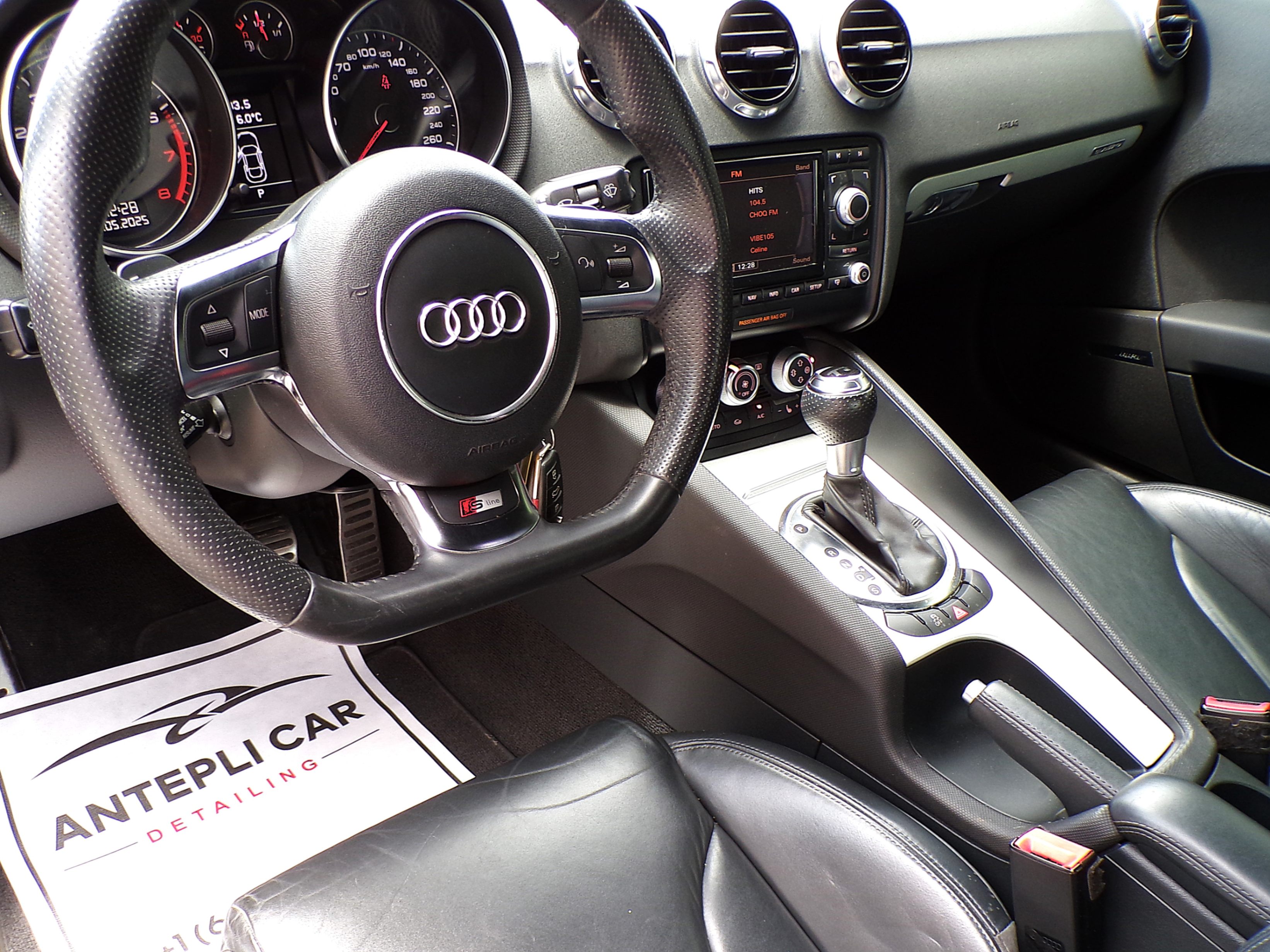 /autogallery/2015-Audi-TT-9627044520350818.jpg