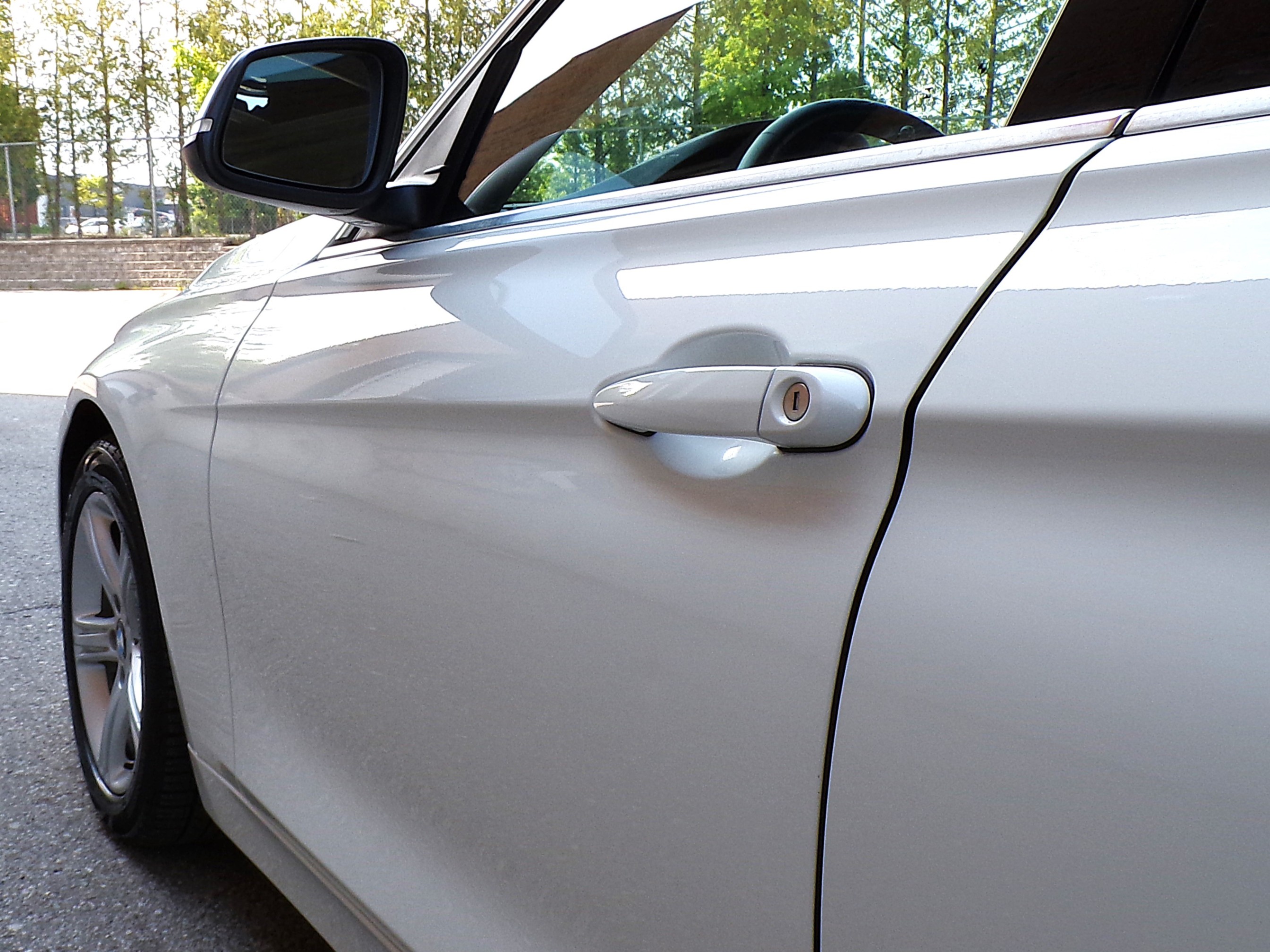 /autogallery/2015-BMW-3Series-002830077877183257.jpg