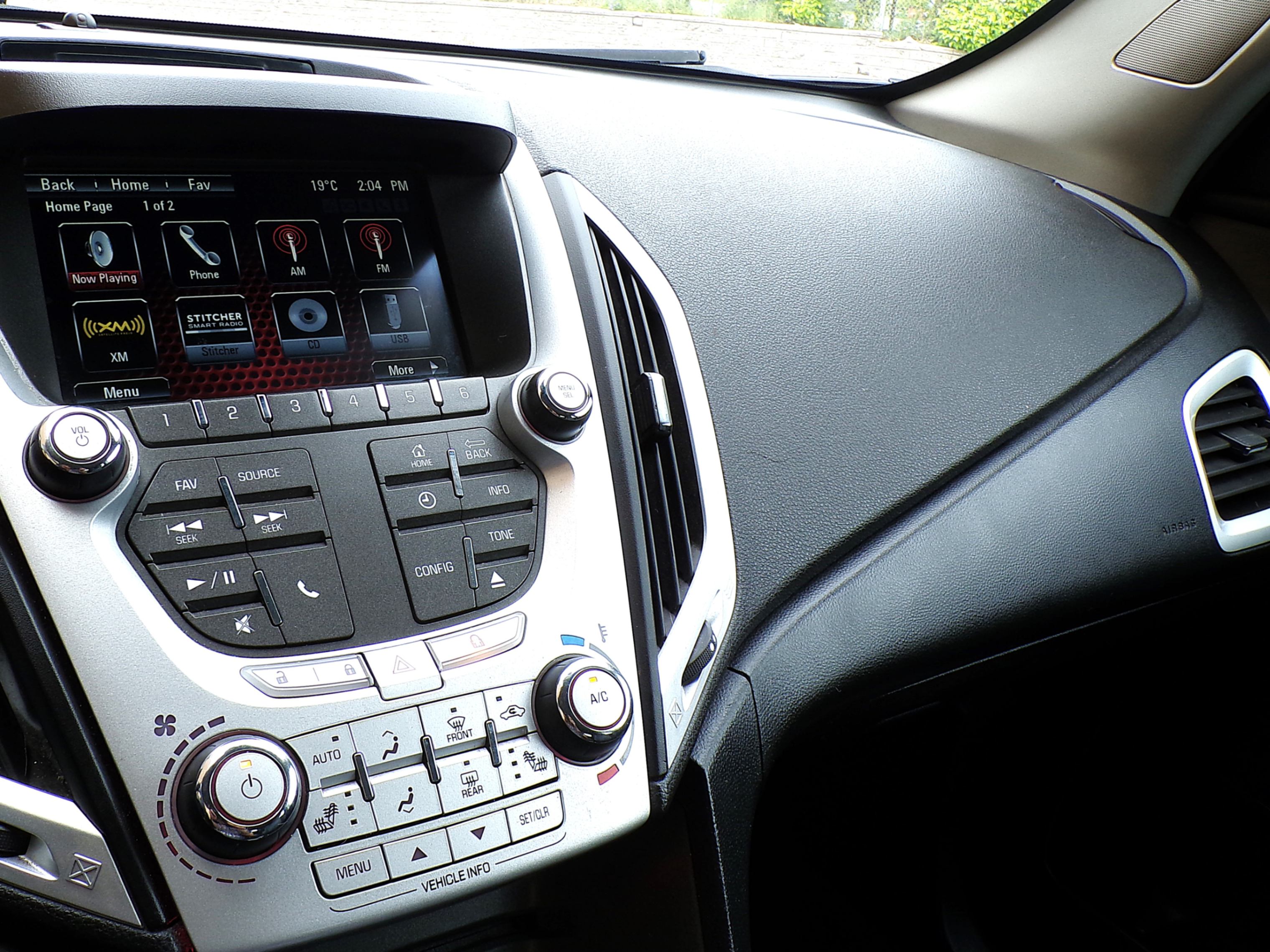 /autogallery/2015-GMC-Terrain-950764781670143.jpg
