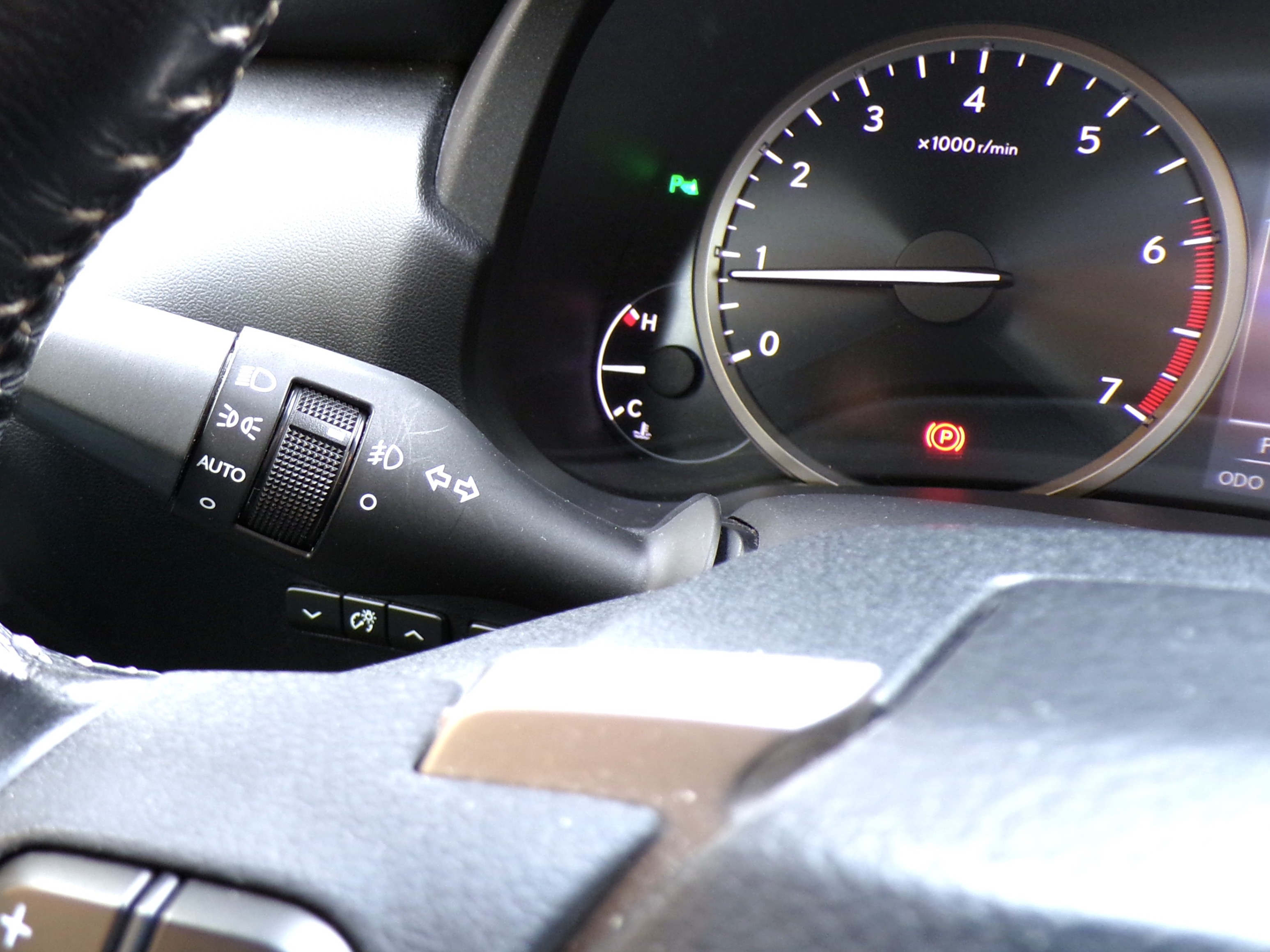 /autogallery/2015-Lexus-NX200t-5392665759666961.jpg