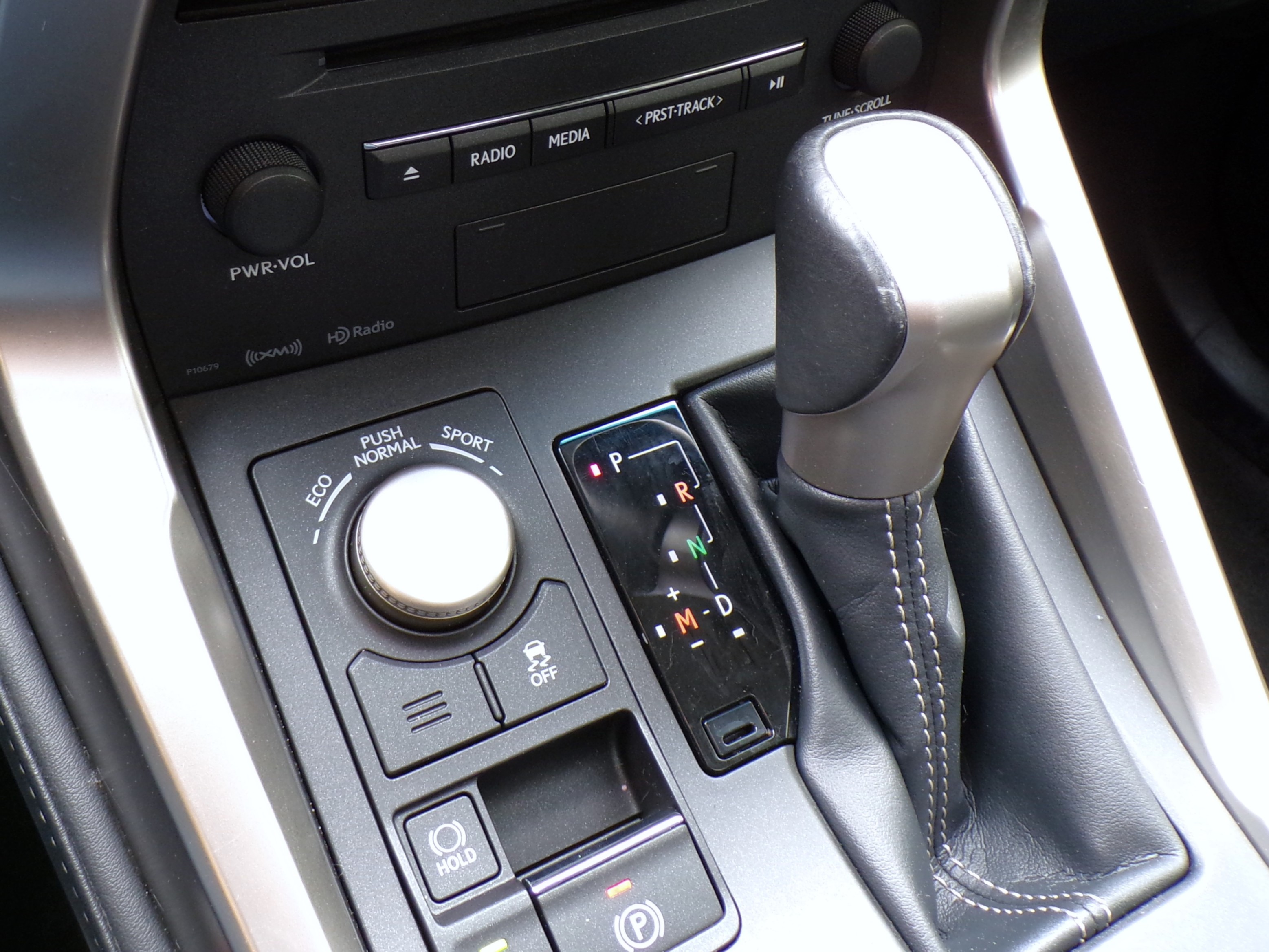 /autogallery/2015-Lexus-NX200t-7858307647704168.jpg