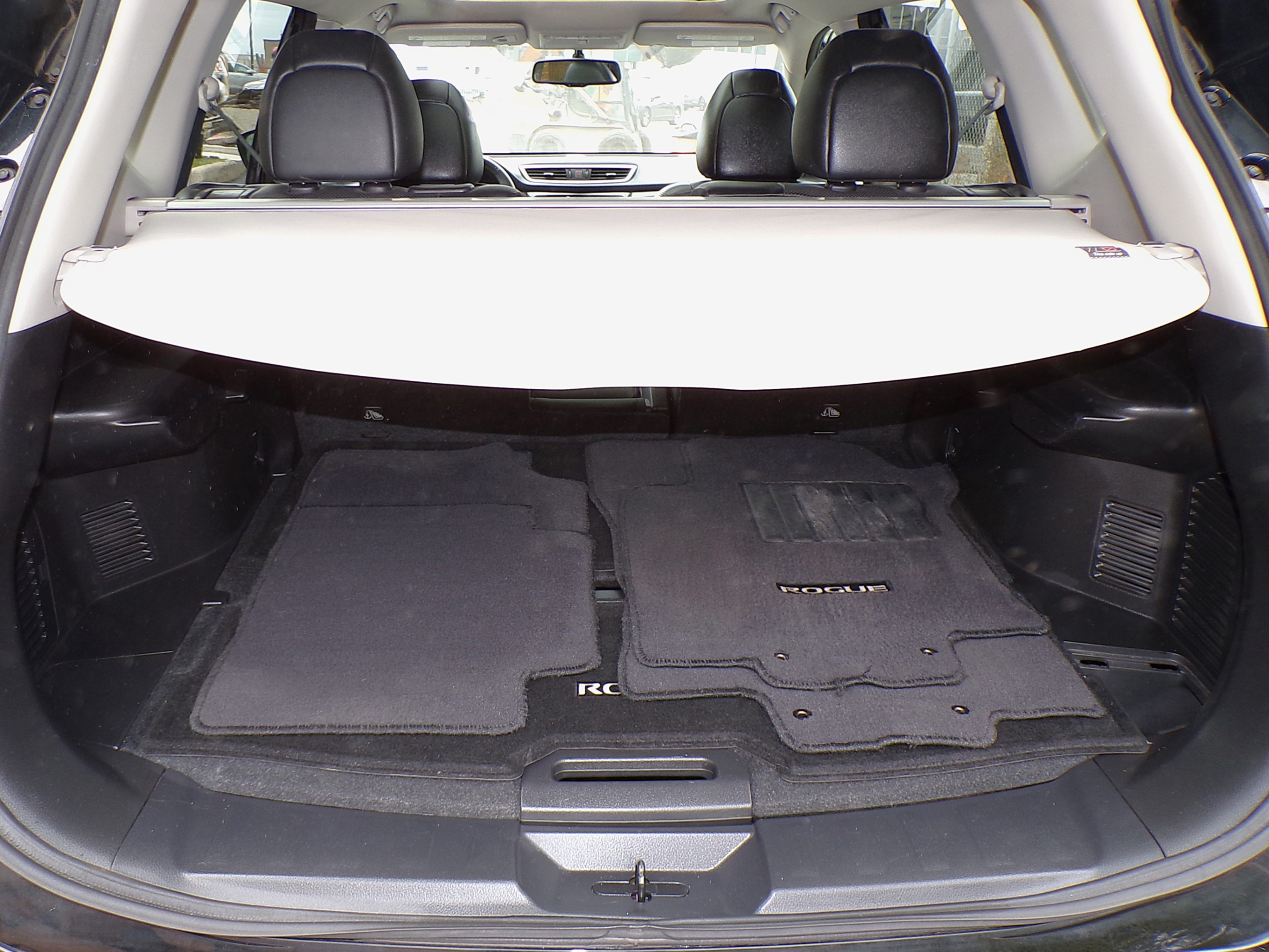 /autogallery/2015-Nissan-Rogue-15724297493870254.jpg