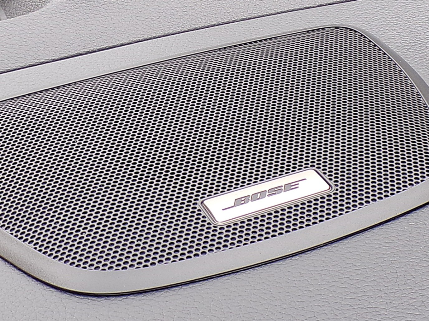 /autogallery/2015-Nissan-Rogue-2270608016470428.jpg