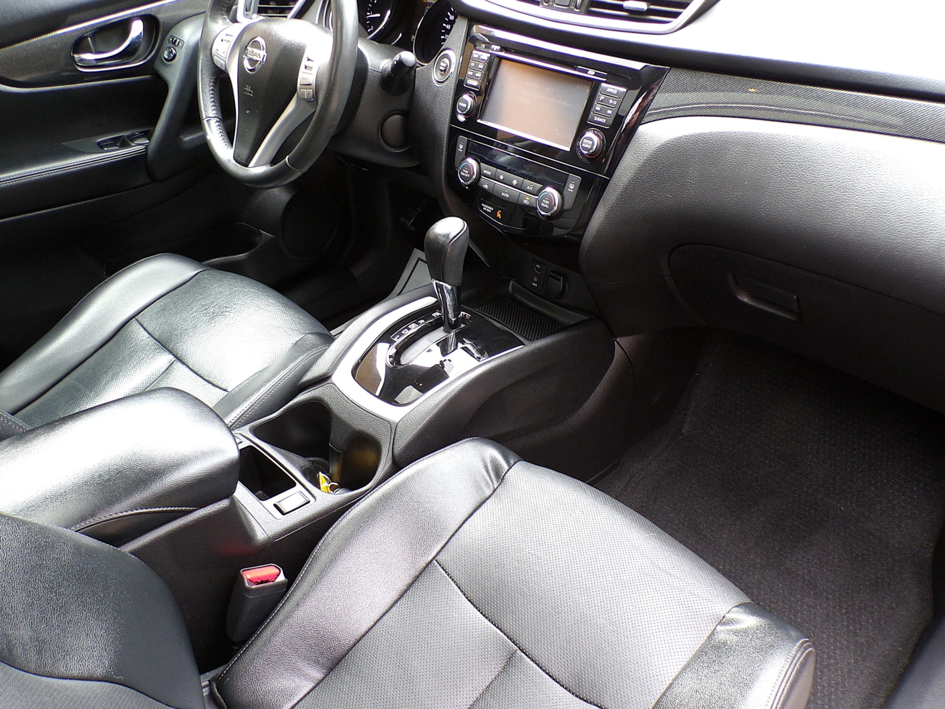 /autogallery/2015-Nissan-Rogue-2383029955606153.jpg