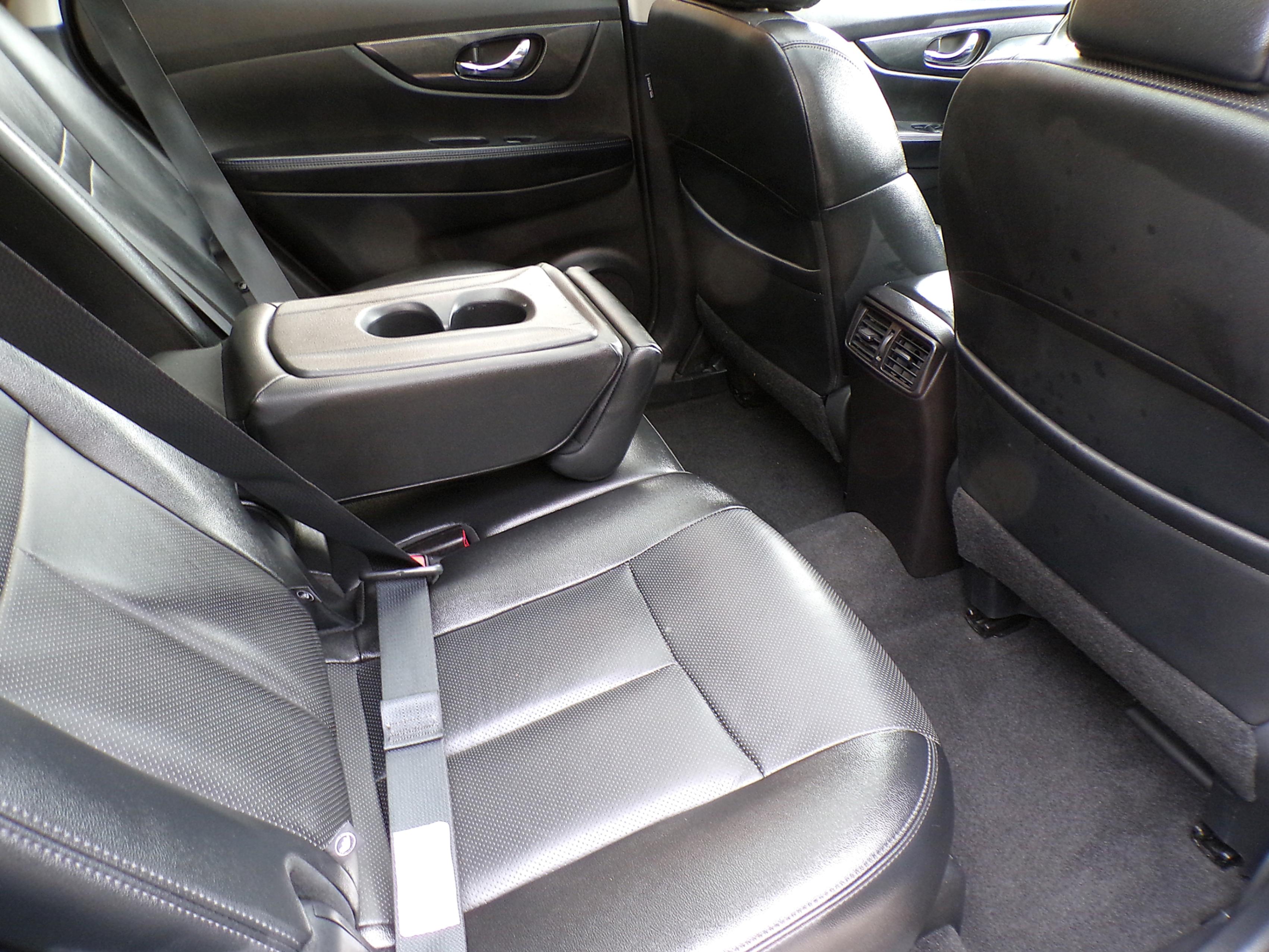 /autogallery/2015-Nissan-Rogue-28191297249541303.jpg