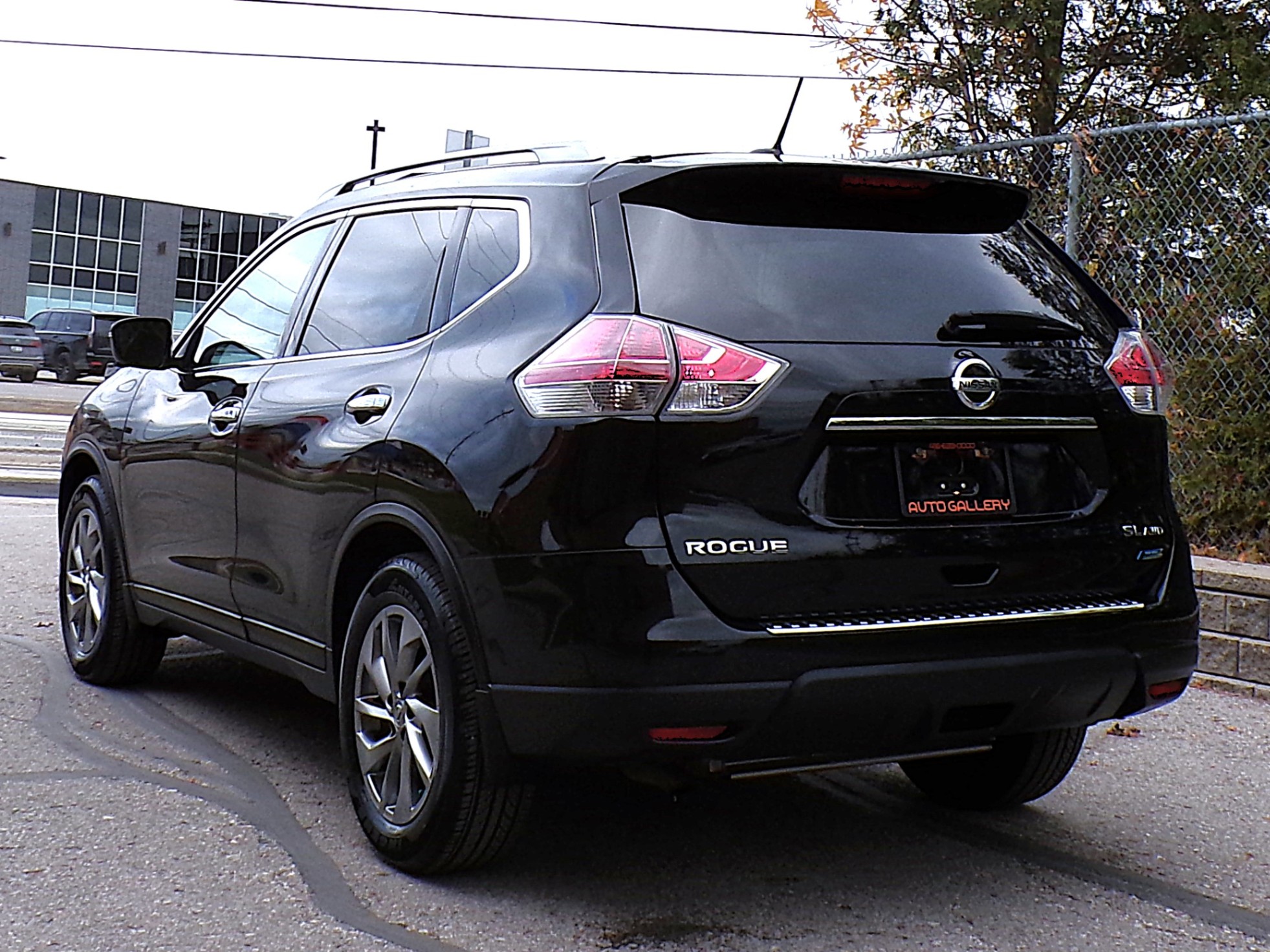 /autogallery/2015-Nissan-Rogue-4155664792121434.jpg